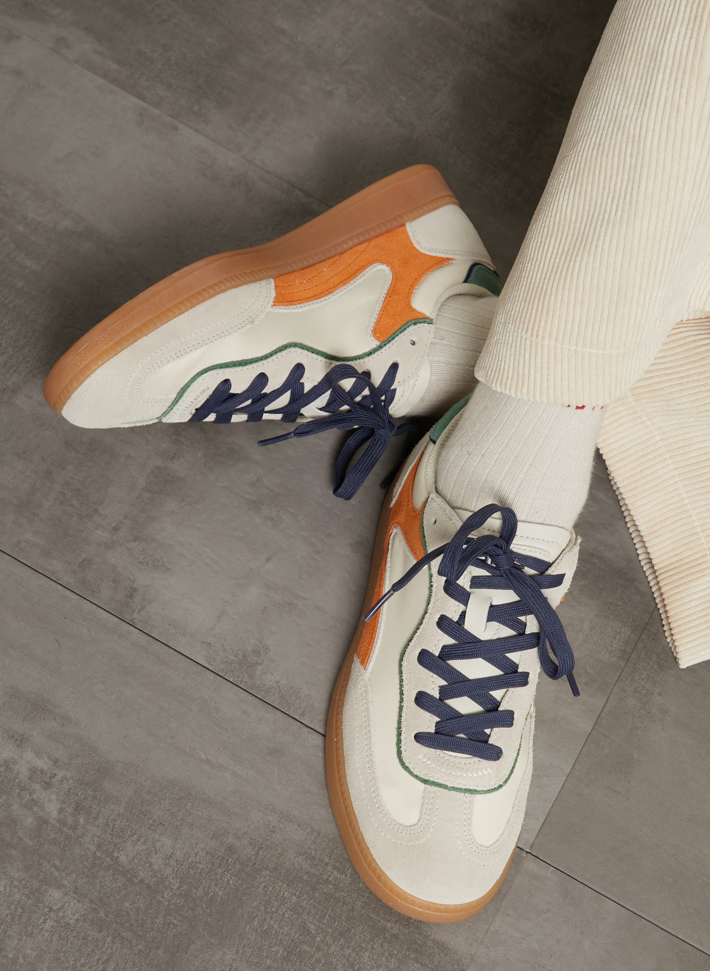Niedrige Sneaker aus Leder-Mix HOFF Mehrfarbig