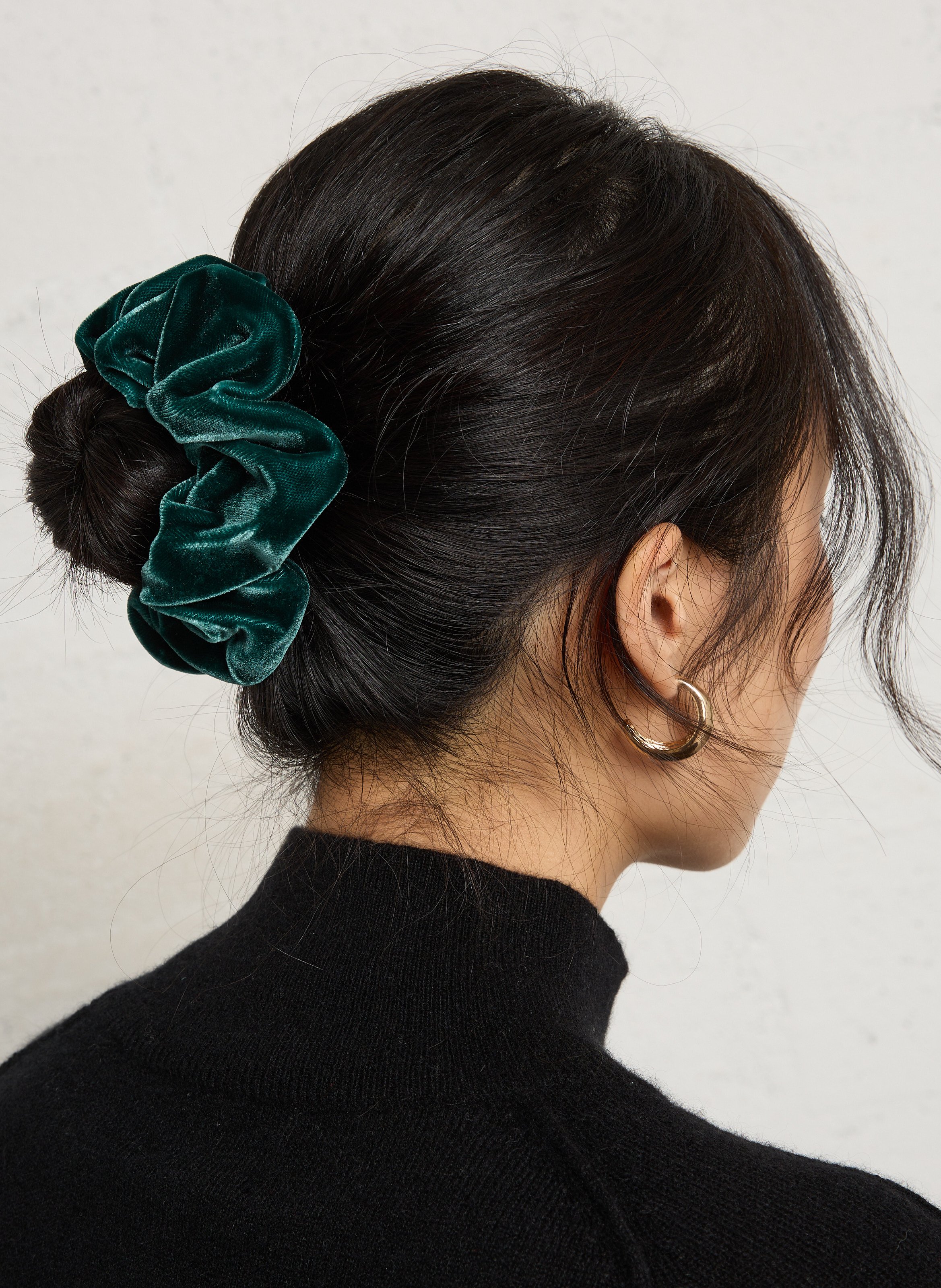 Plain velvet scrunchie CHOU AU CARRE Green