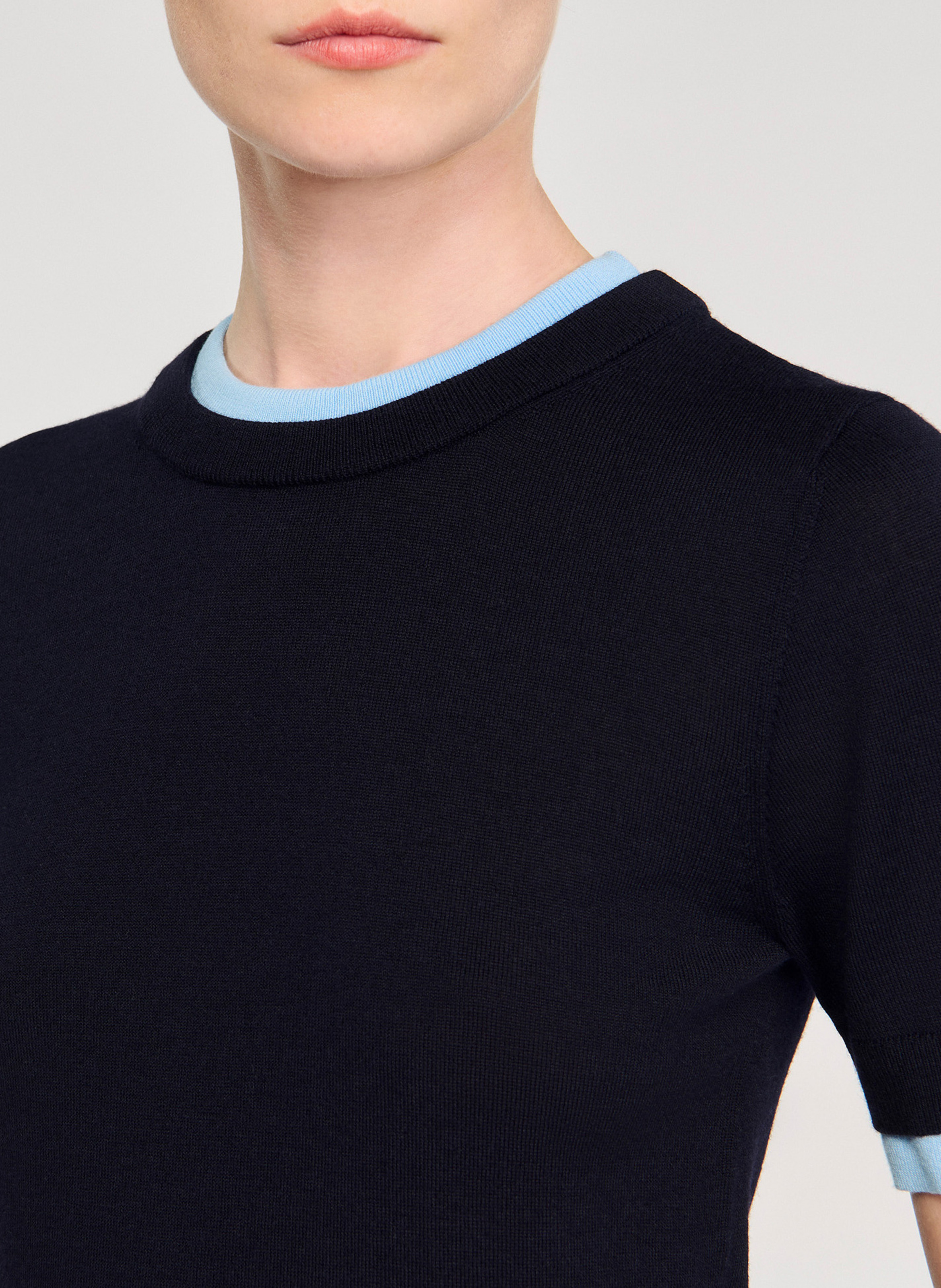 Pull ajusté col rond en laine SANDRO Bleu