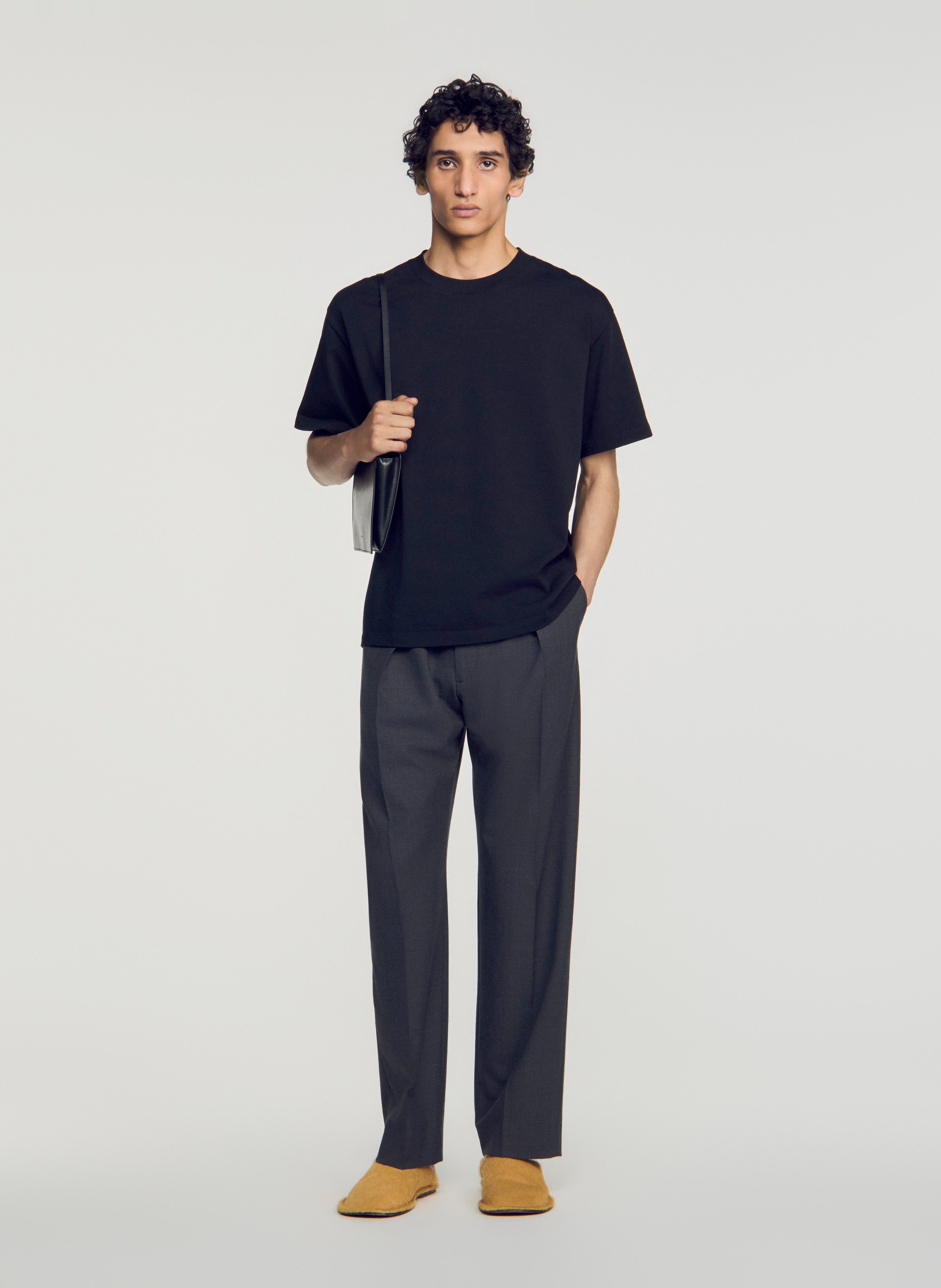 Effen recht T-shirt SANDRO Zwart