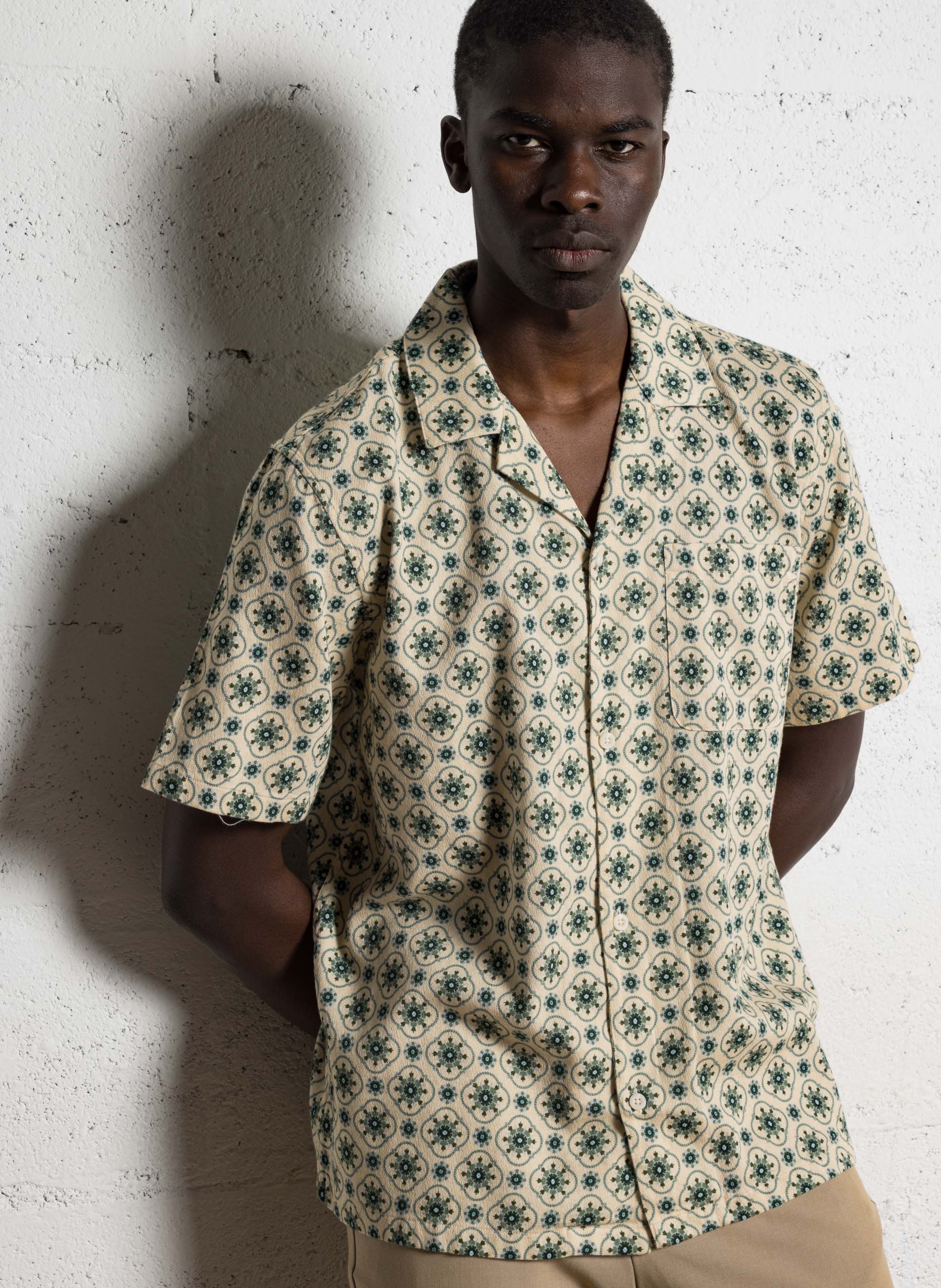 Organic cotton shirt with classic collar LES DEUX Beige