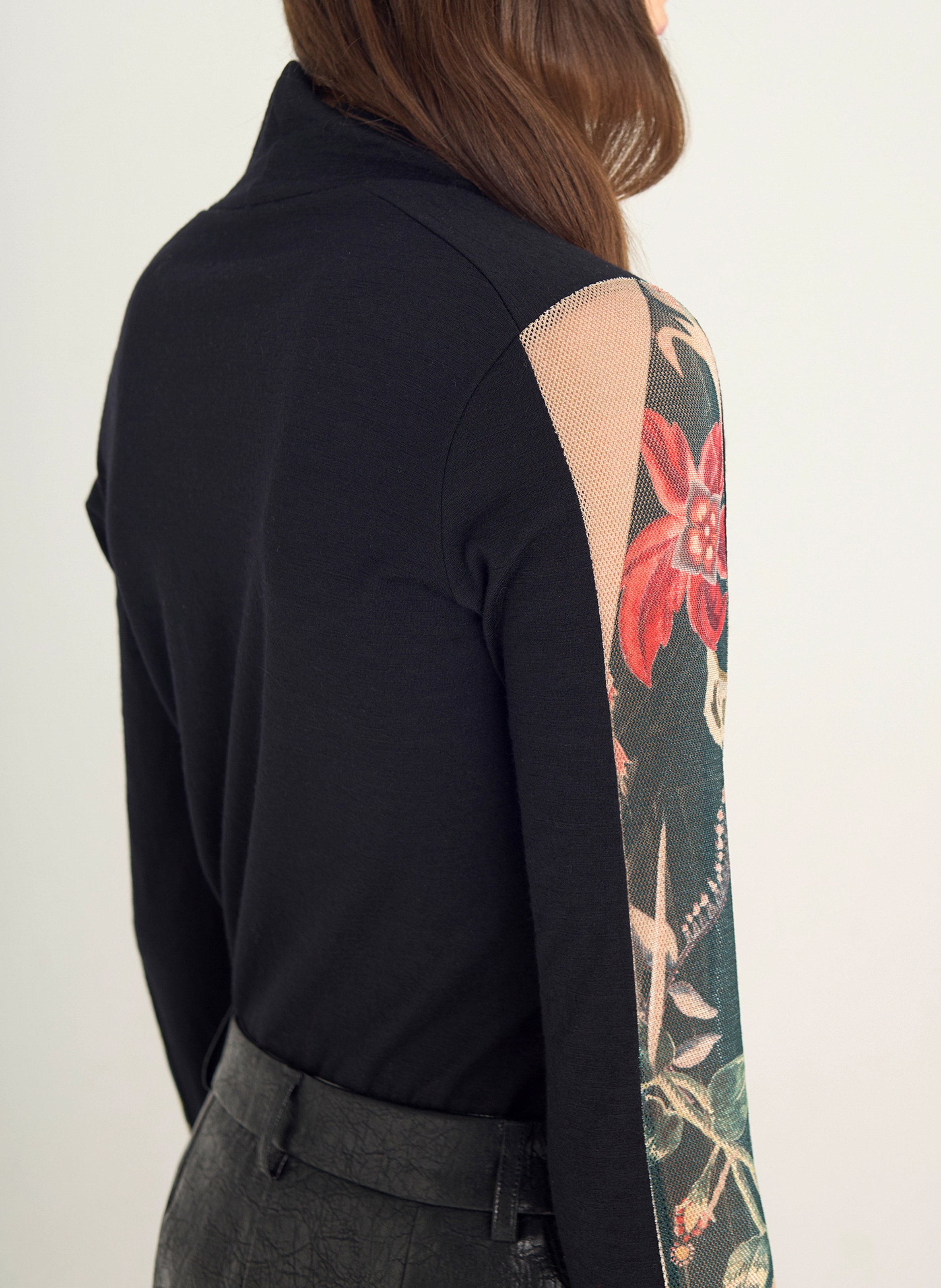 Tee-shirt col montant à résille imprimée COTELAC Vert