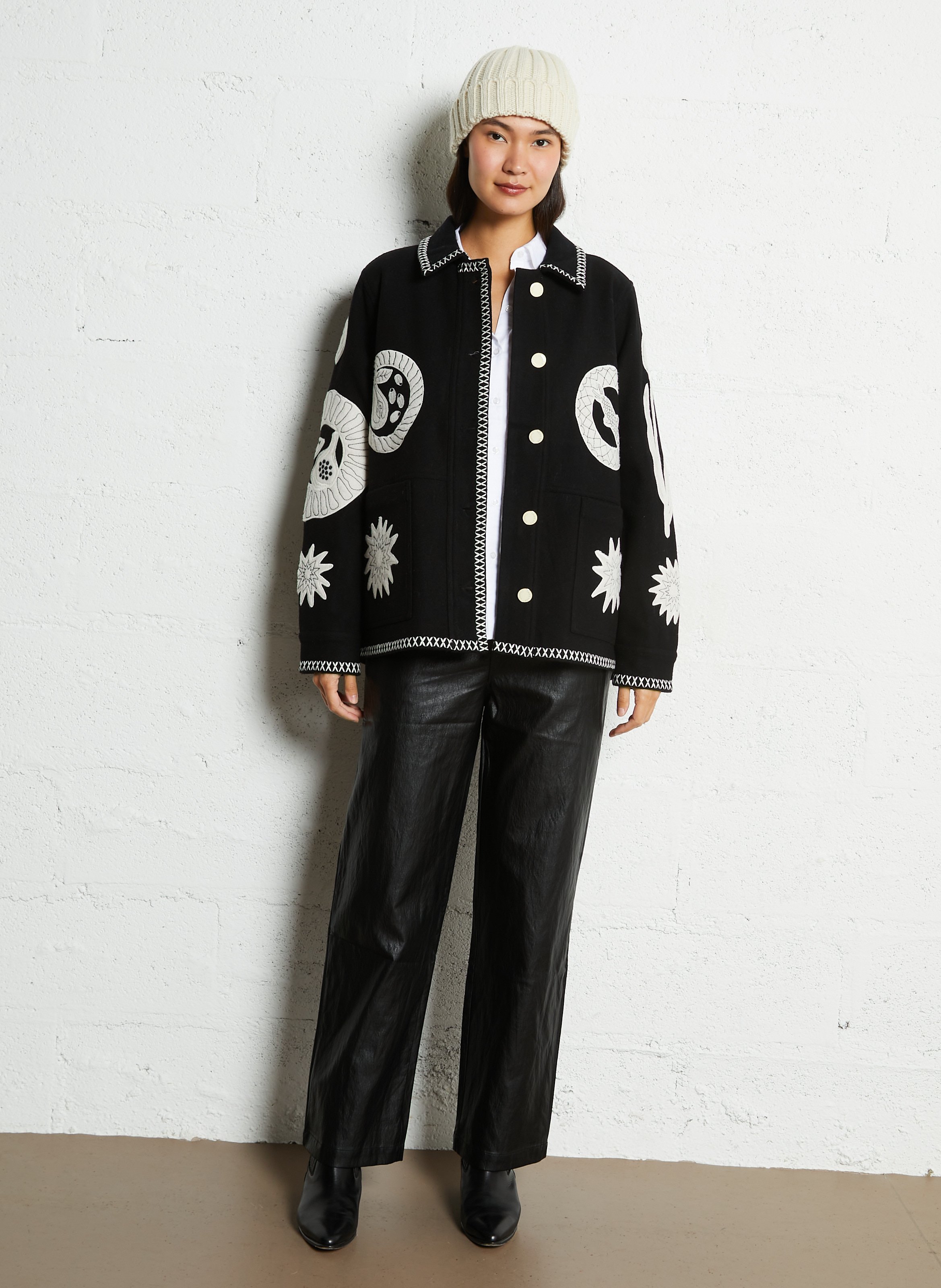 Gerade geschnittene Hose in Leder-Optik THE KORNER Schwarz