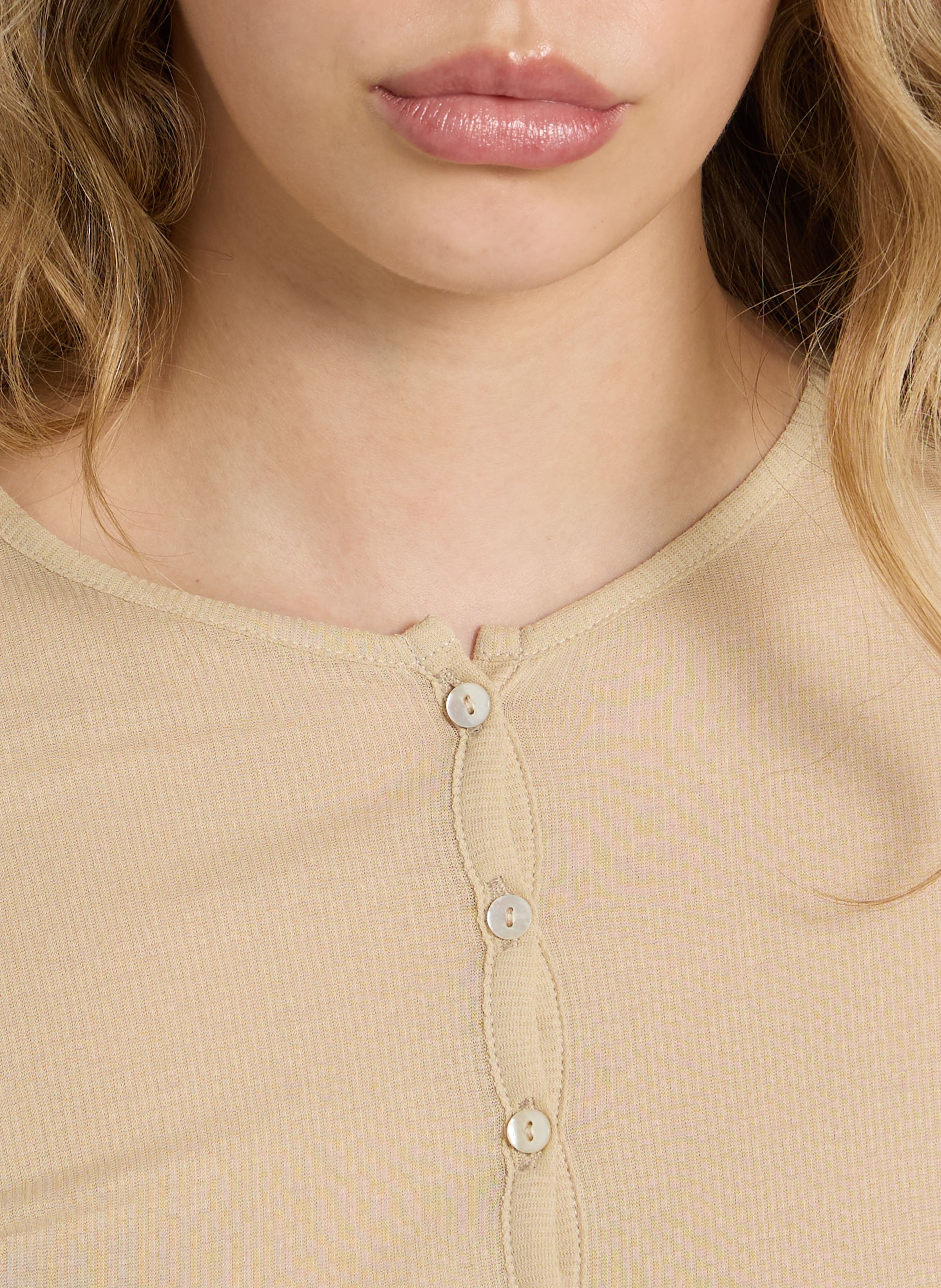 T-shirt droit col rond en coton bio SOEUR Beige