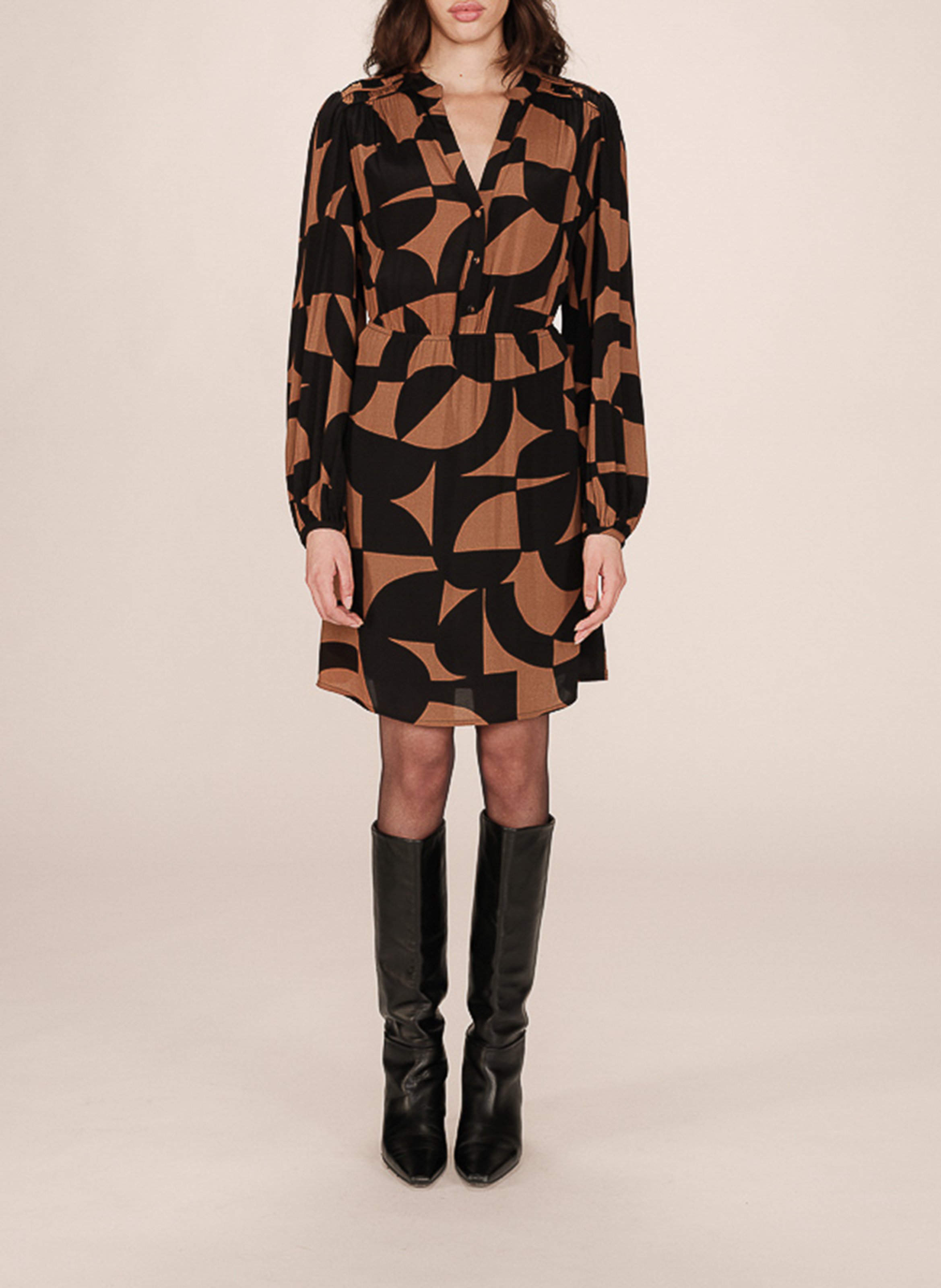 Short printed dress with long sleeves GRACE ET MILA Brown
