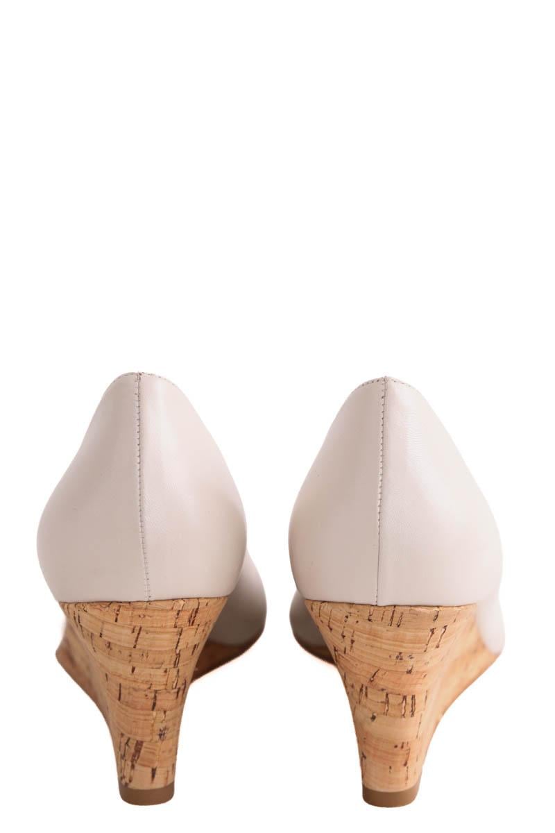 Heels LK BENNETT - Seconde Main Beige