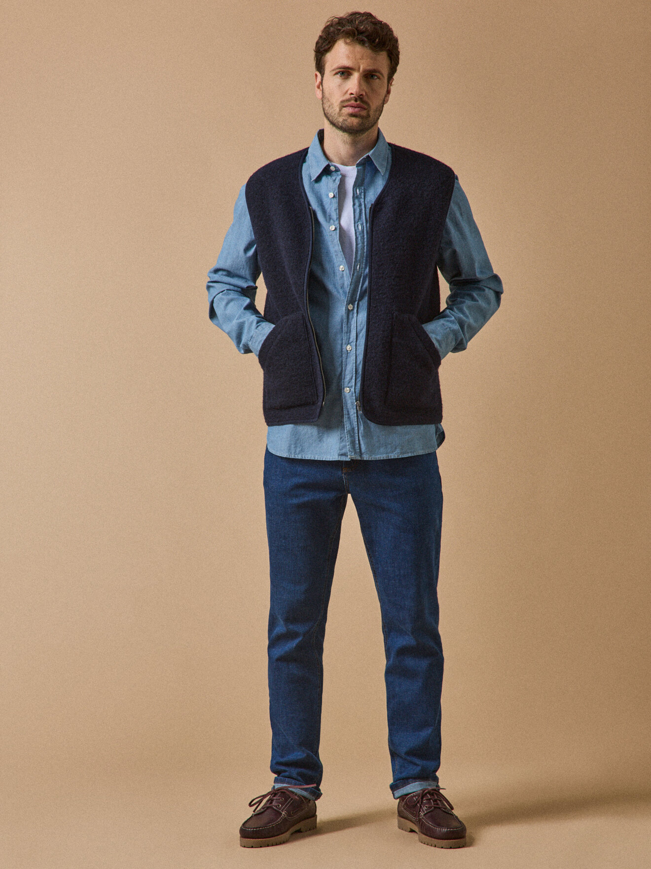 Sleeveless zip-up vest Blue