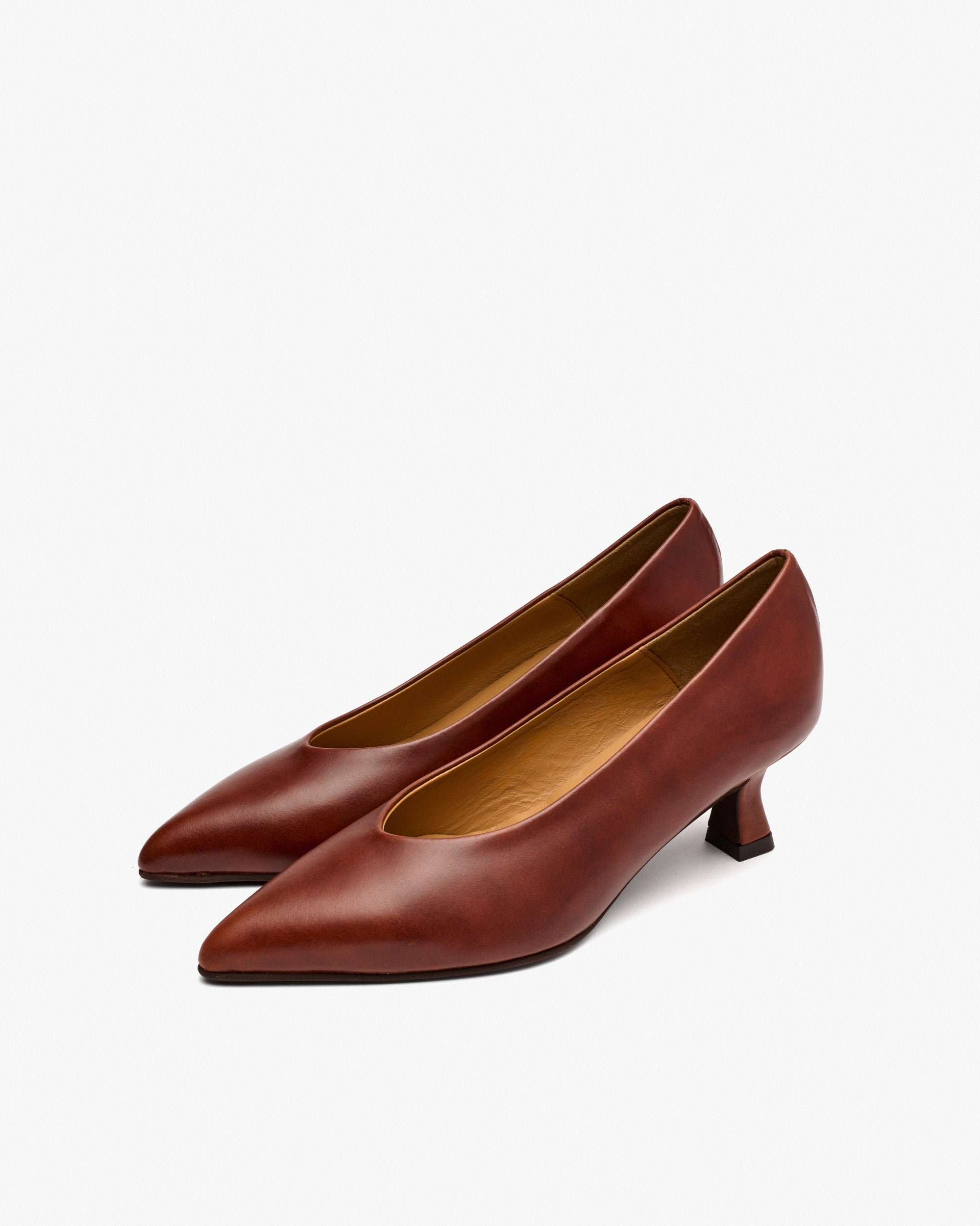 Brown leather pumps PEDRO MIRALLES Brown