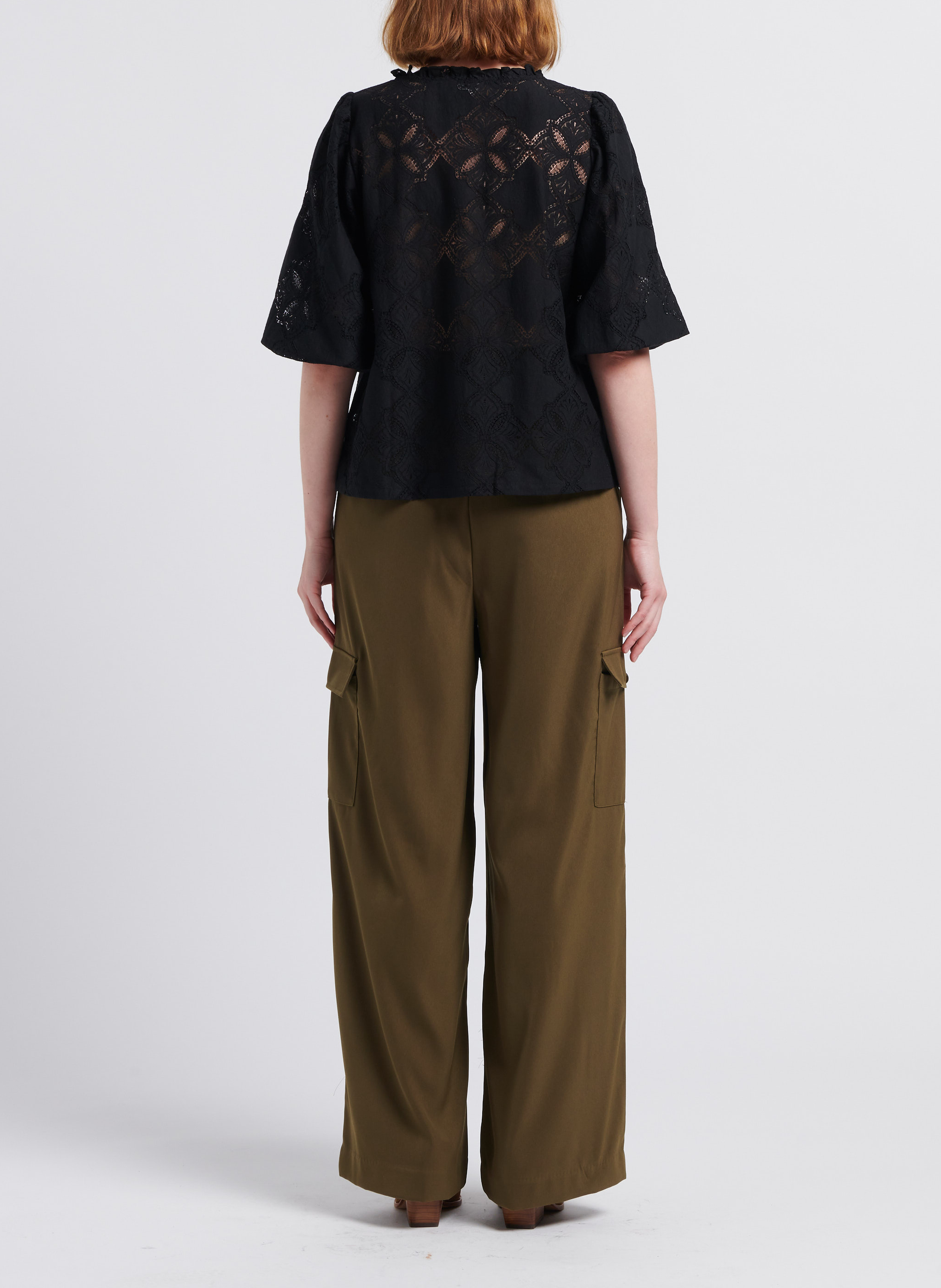 Flowing combats VILA Green