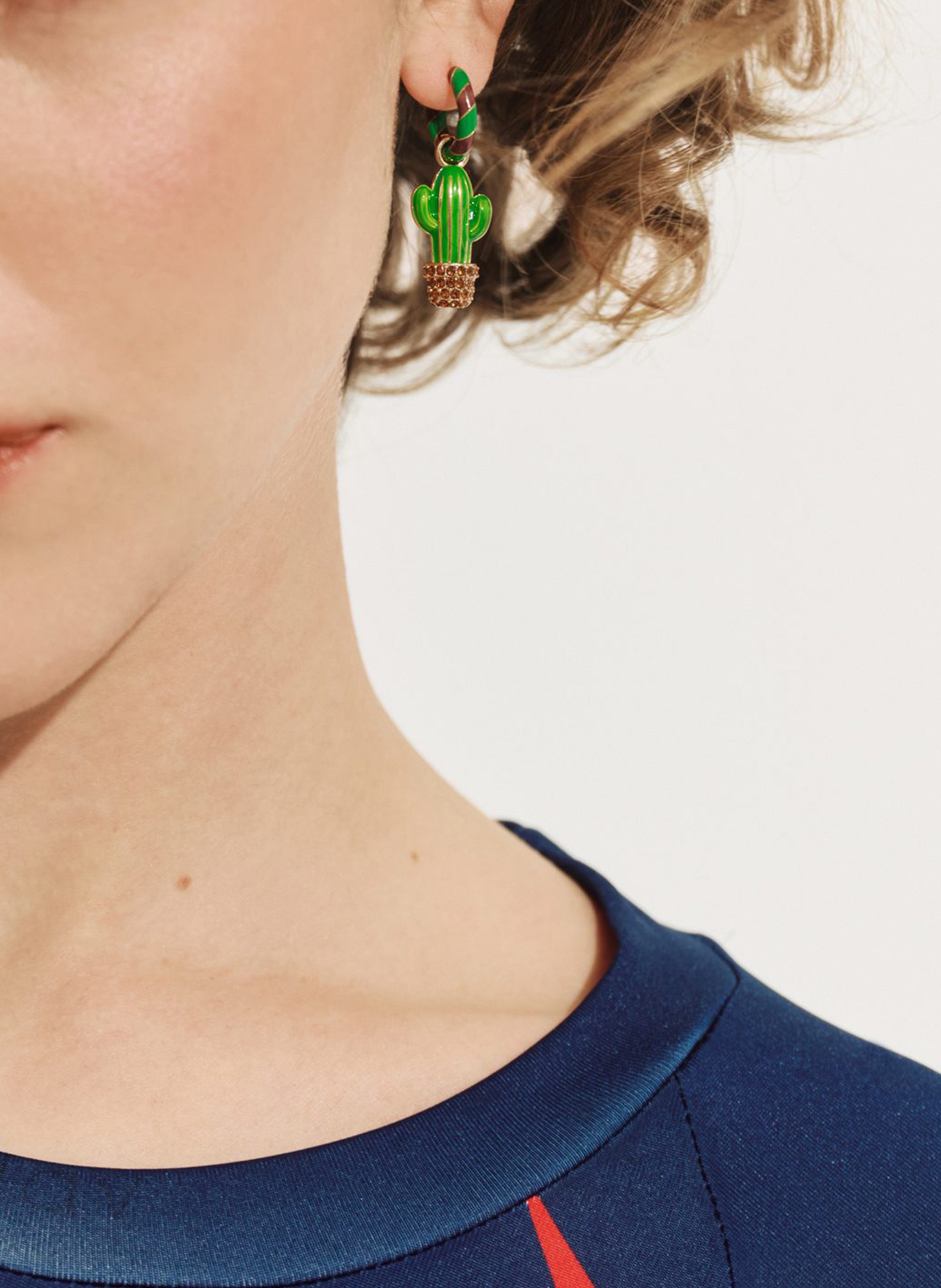 Pendientes ESSENTIEL ANTWERP Verde