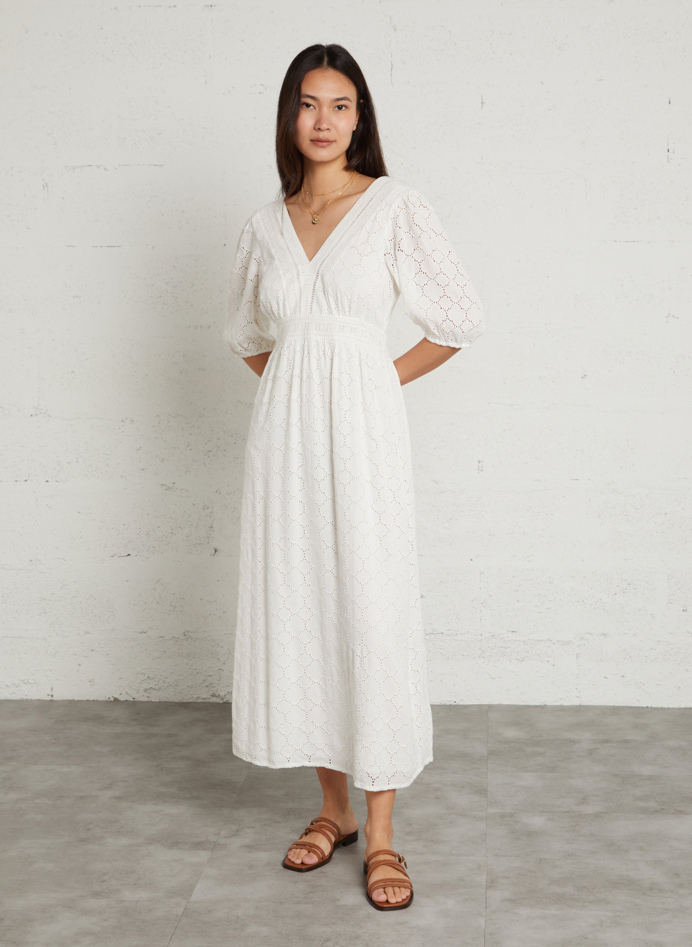 Lange jurk met V-hals MAISON 123 Wit