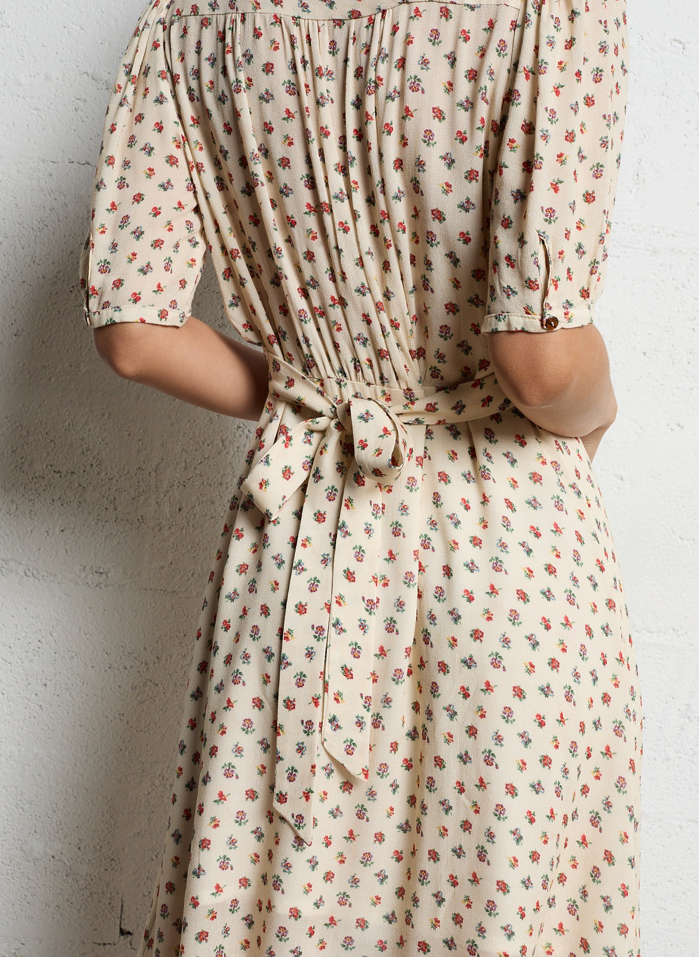 Robe courte cintrée col V EMILE ET IDA Beige