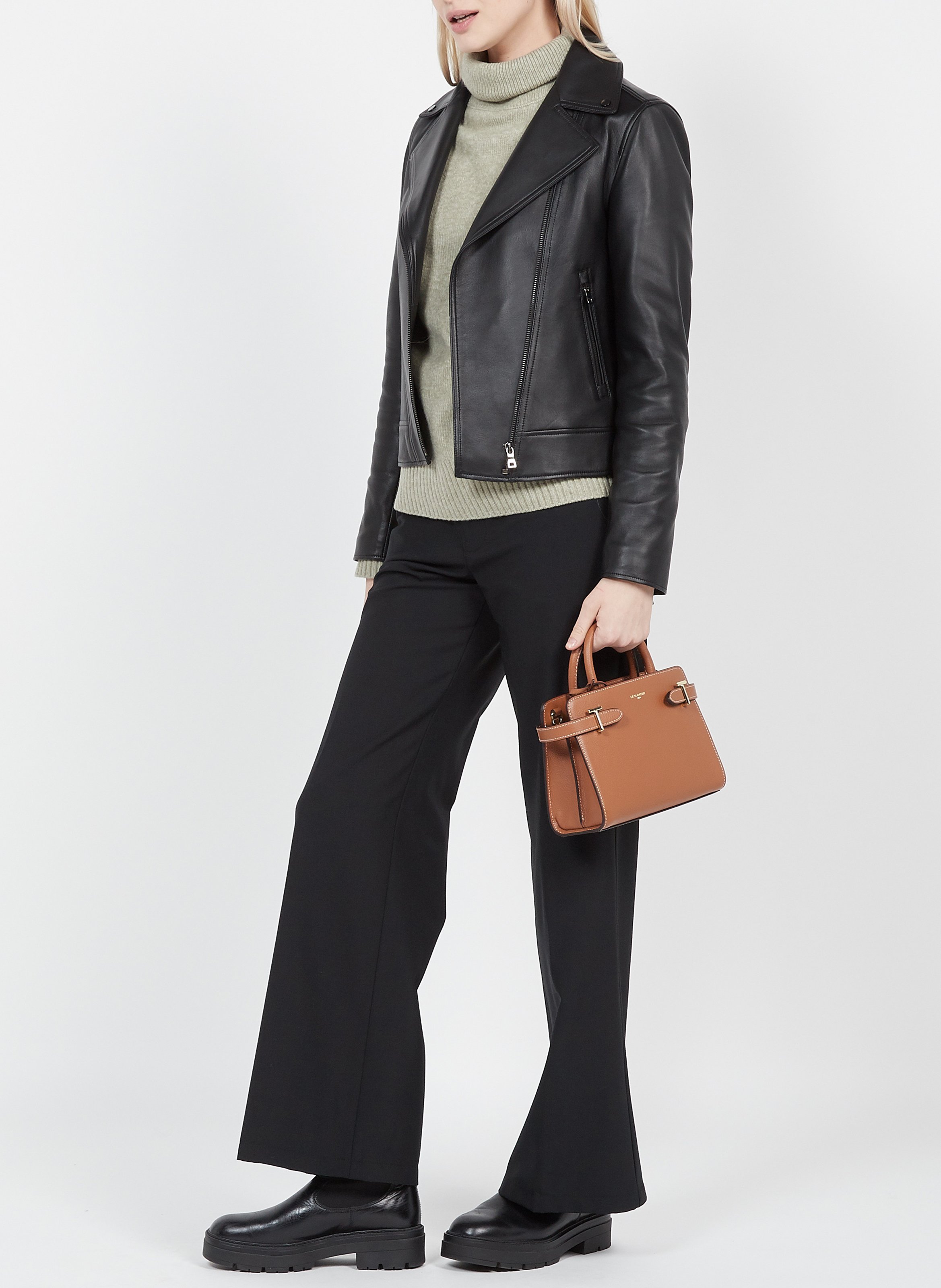 Leather handbag LE TANNEUR Brown