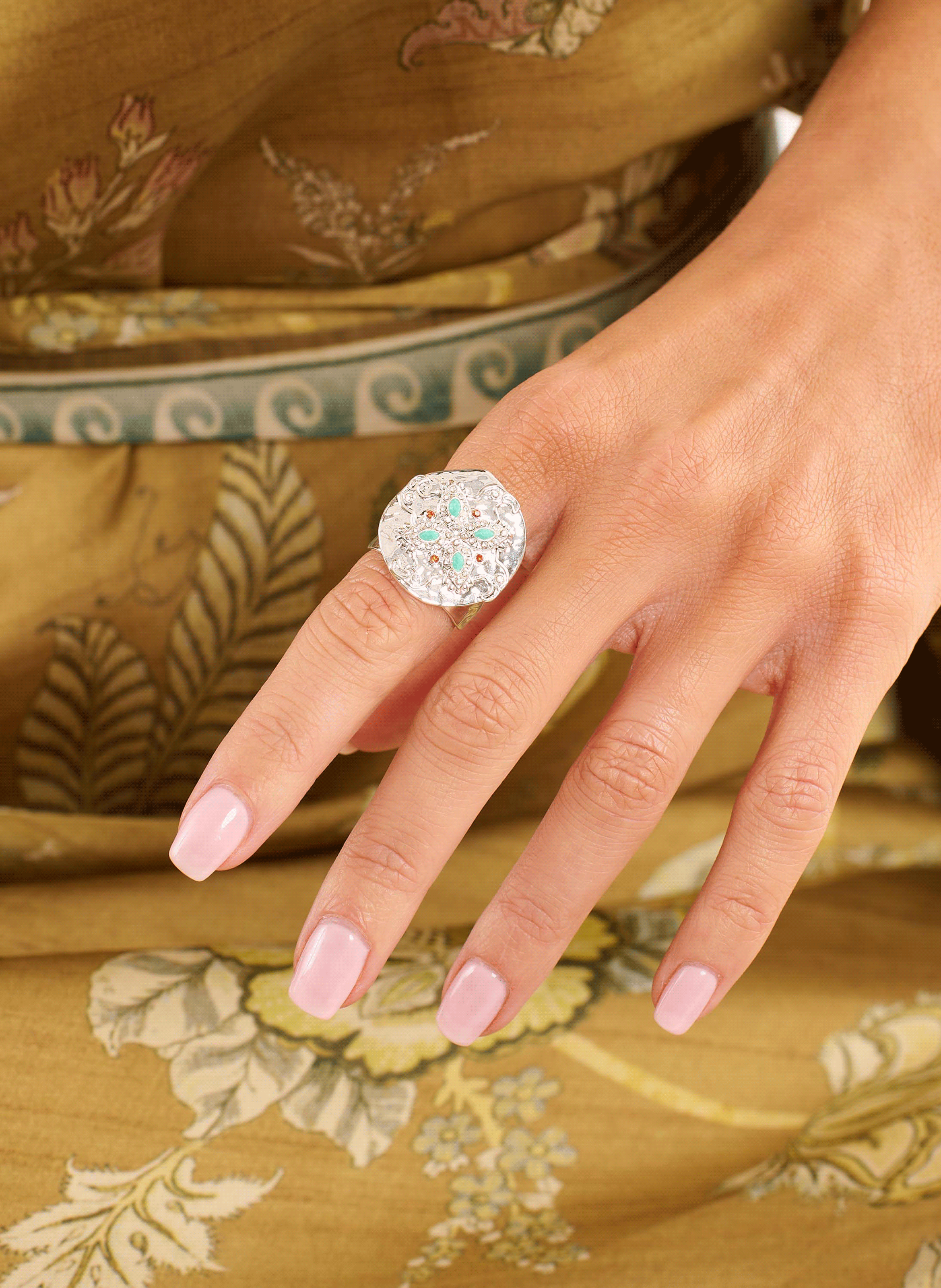 Adjustable ring with central cabochon and beads HIPANEMA Silver