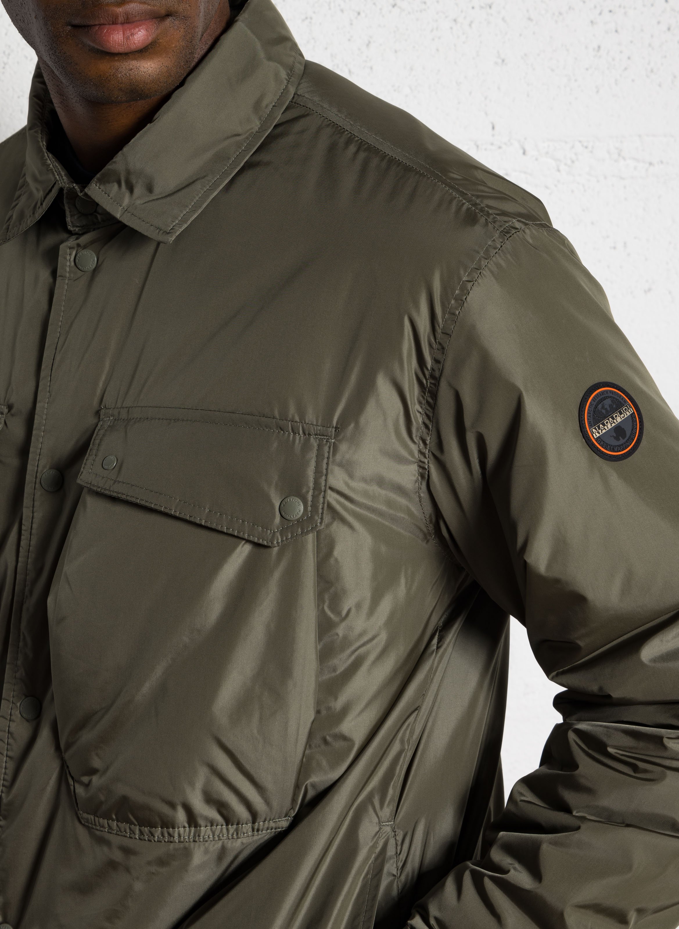 Doudoune  col classique  NAPAPIJRI Vert