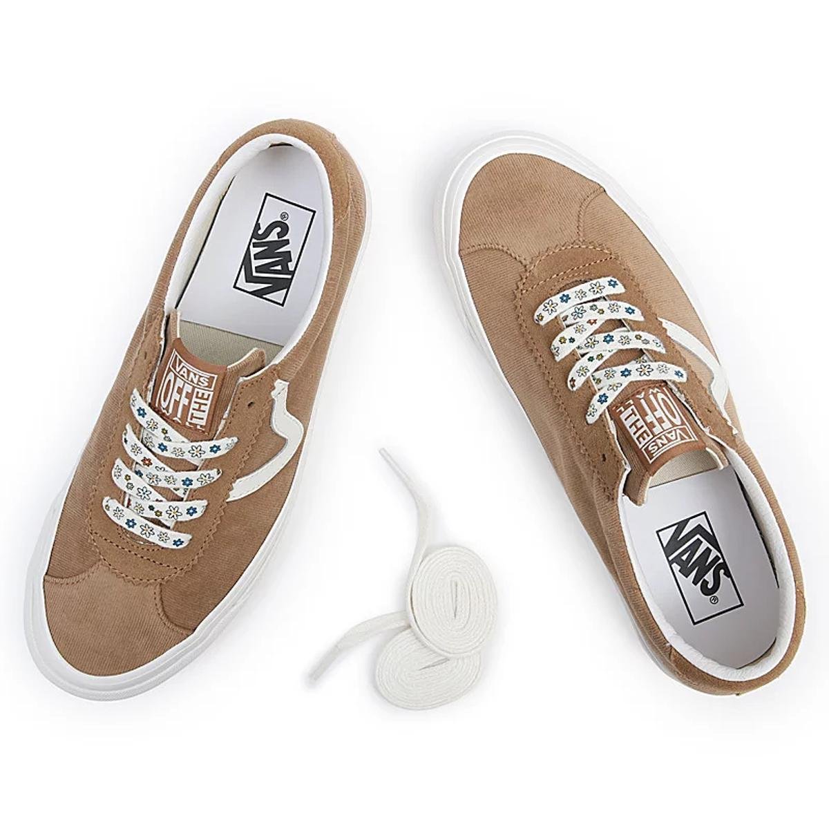 Low-top sneakers VANS Brown