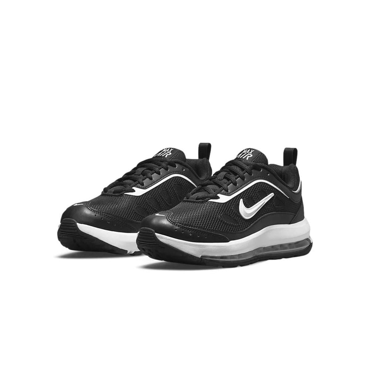 Low-top trainers NIKE Black