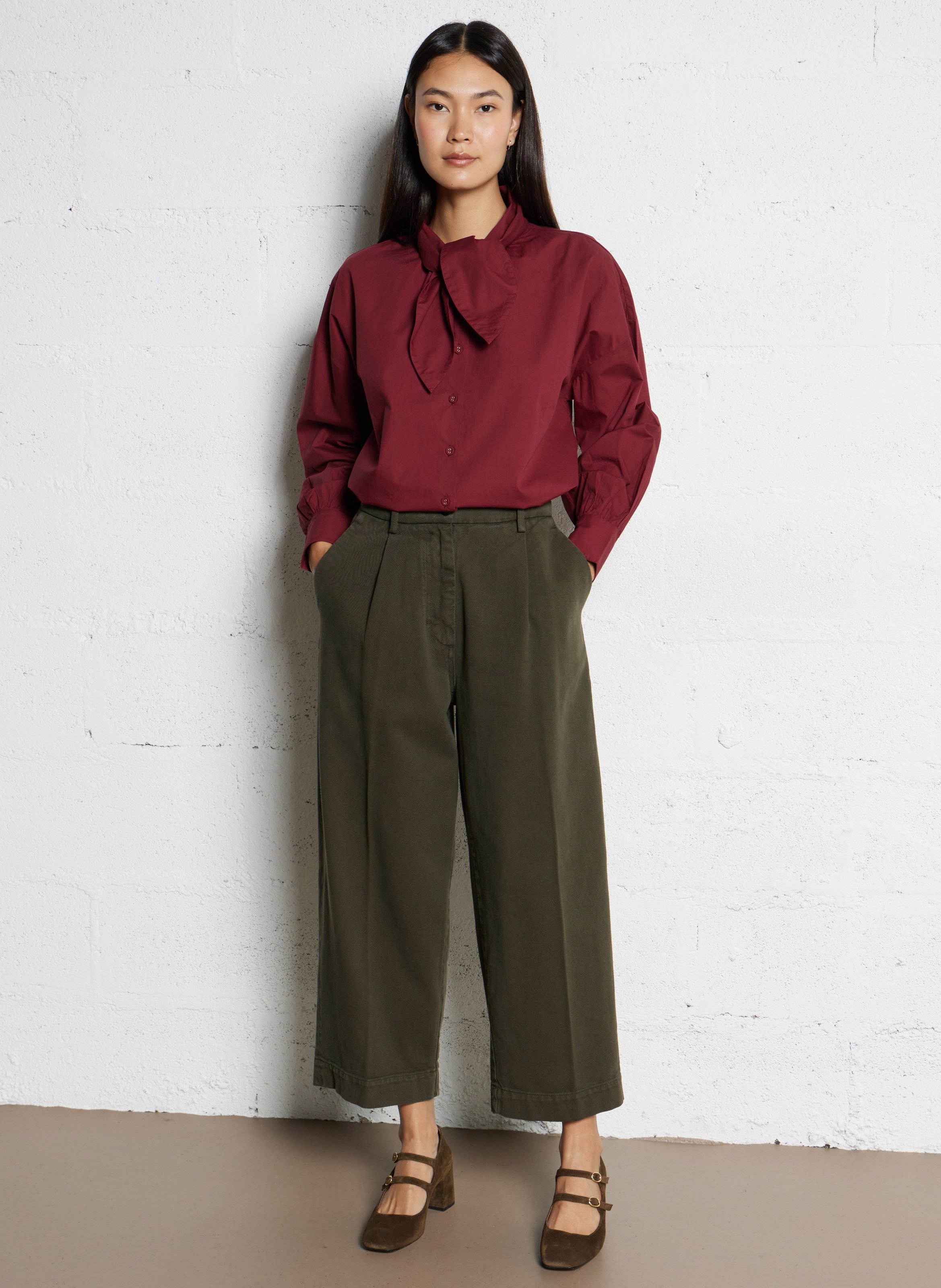 Cotton blouse with lavallière collar BELLEPIECE Purple