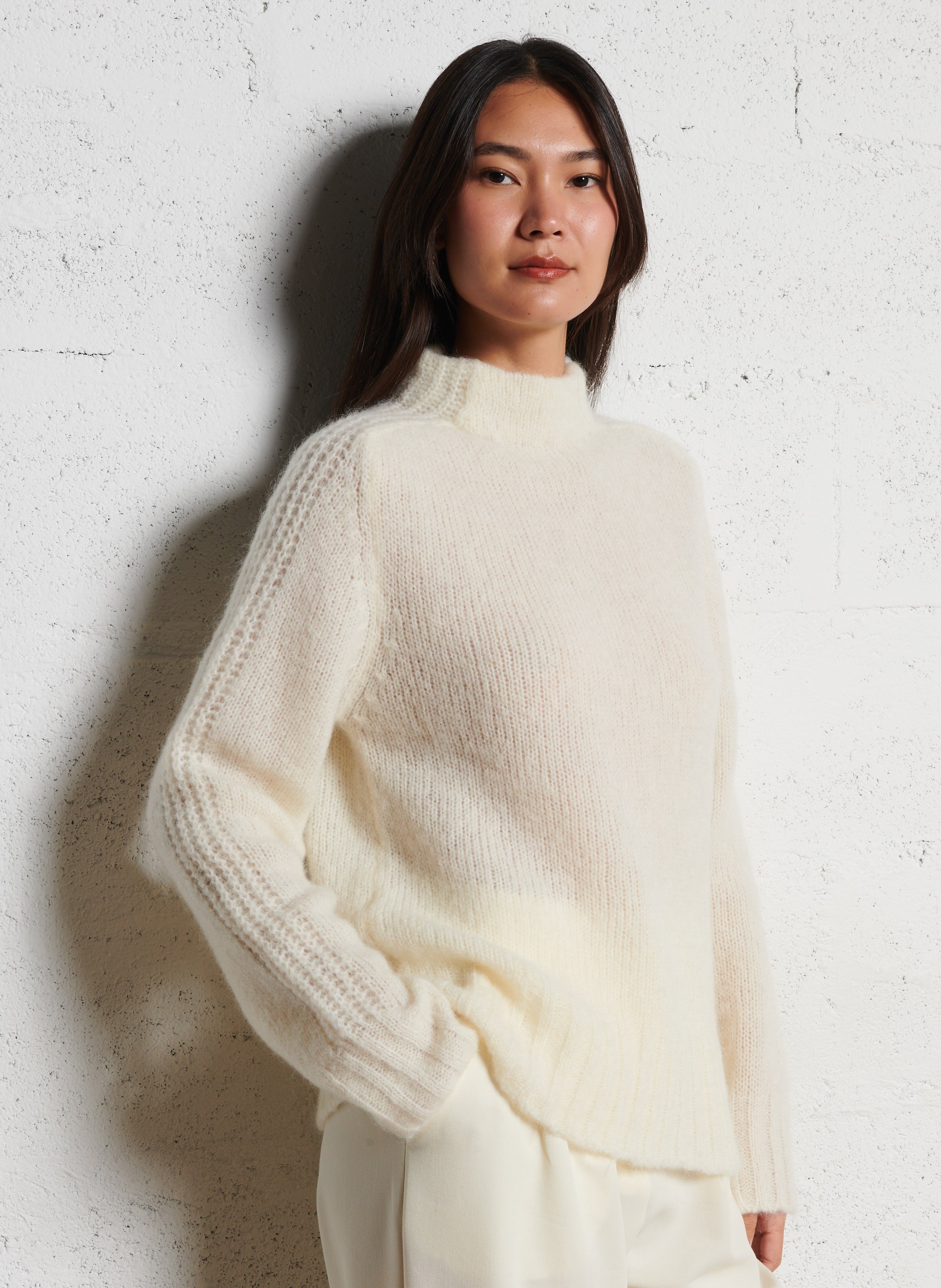 Pull droit col montant en laine mélangée MAISON ANJE