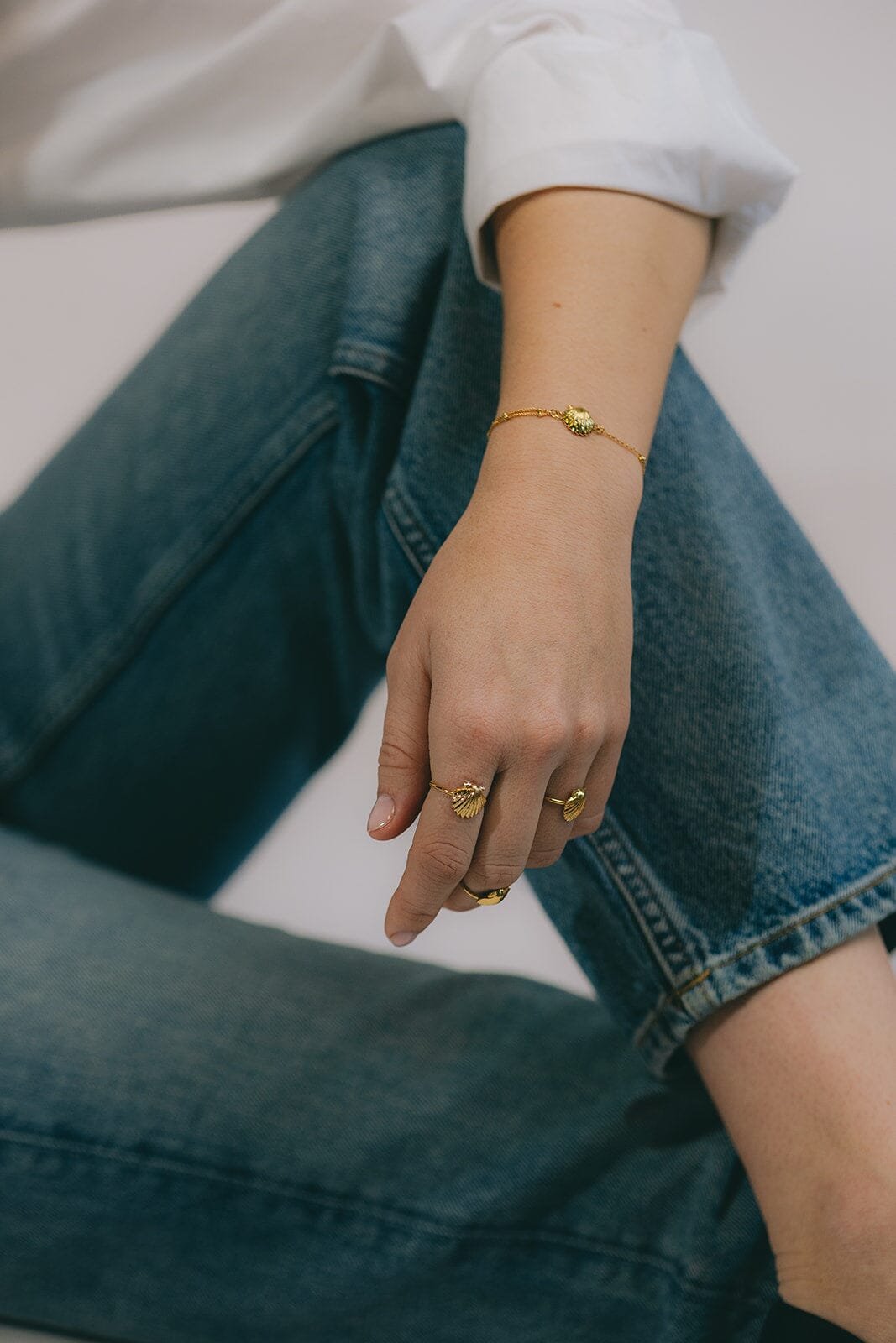 Gold plated seashell bracelet MONSIEUR SIMONE Silver