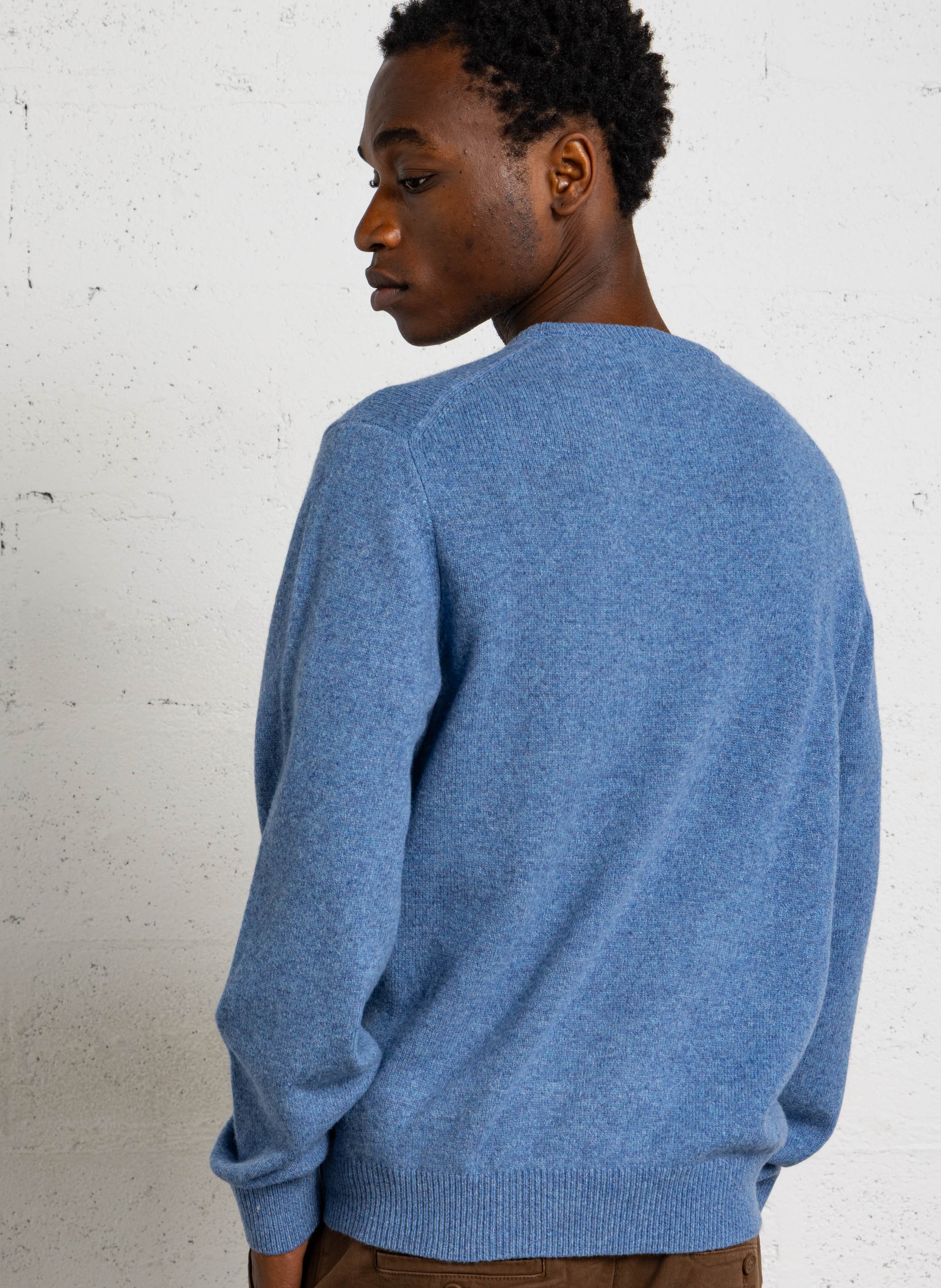 Pull droit col rond brodé en laine HACKETT Bleu