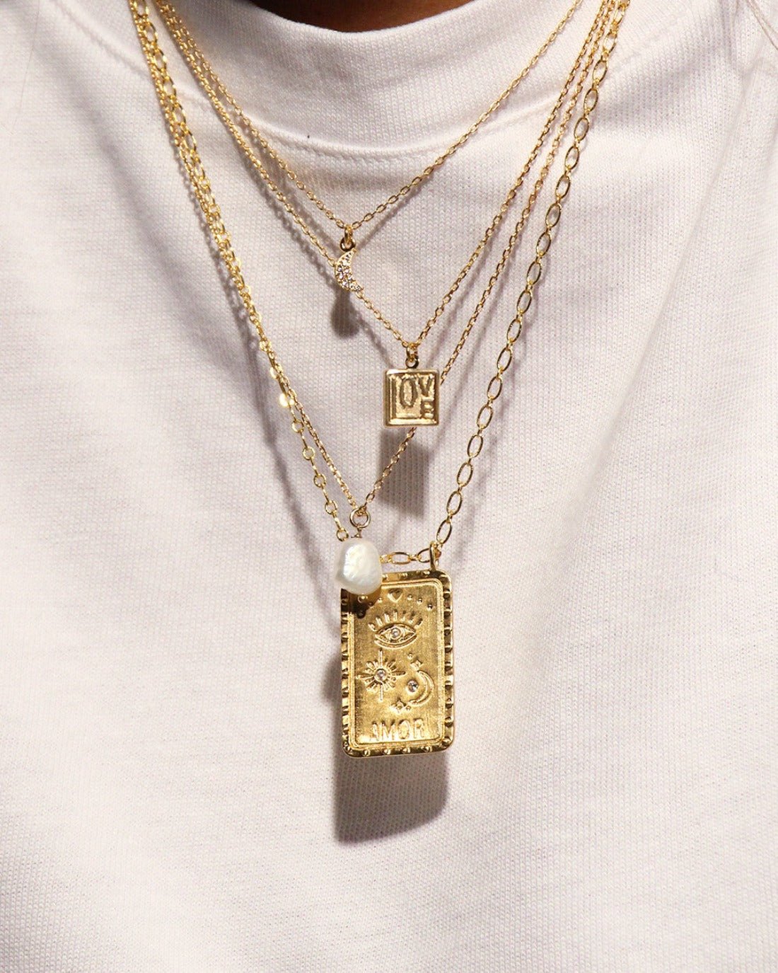 Lune necklace NILAI Golden