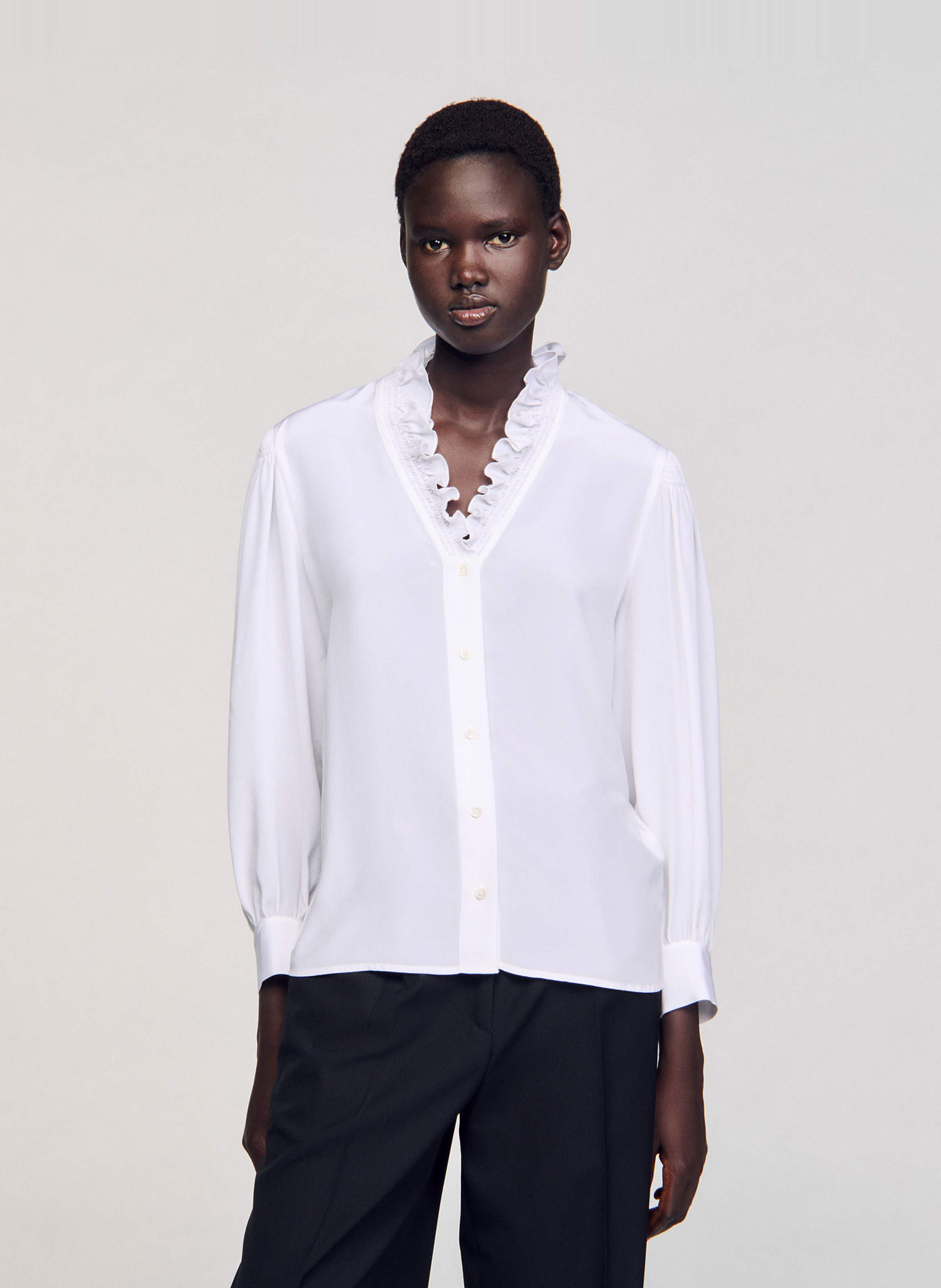 Rechte zijden blouse met V-hals SANDRO