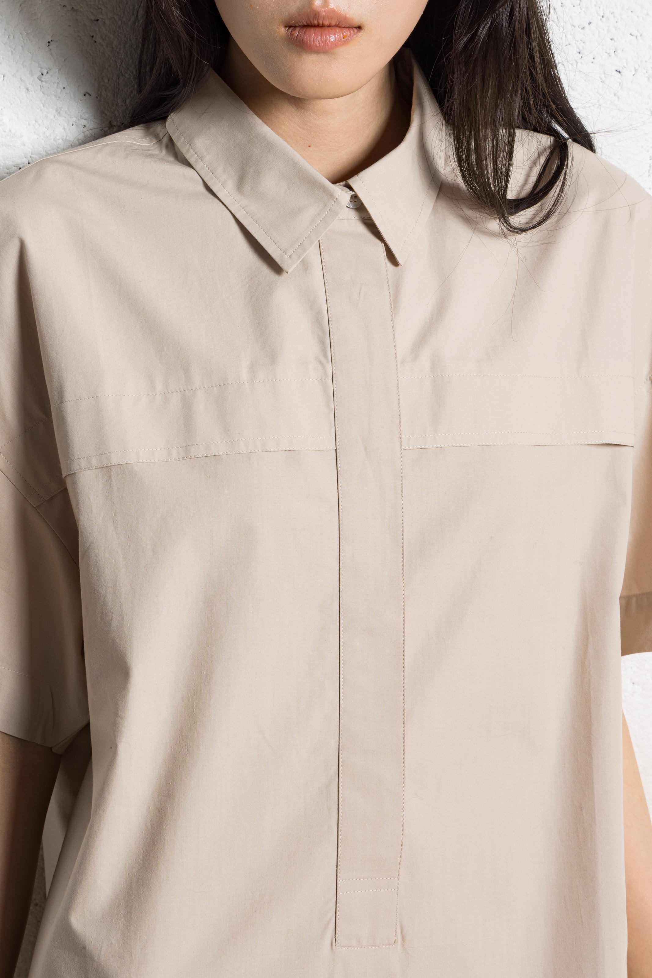 Kurzes Kleid mit Trompe-l'oeil-Rock aus Baumwolle IKKS Beige