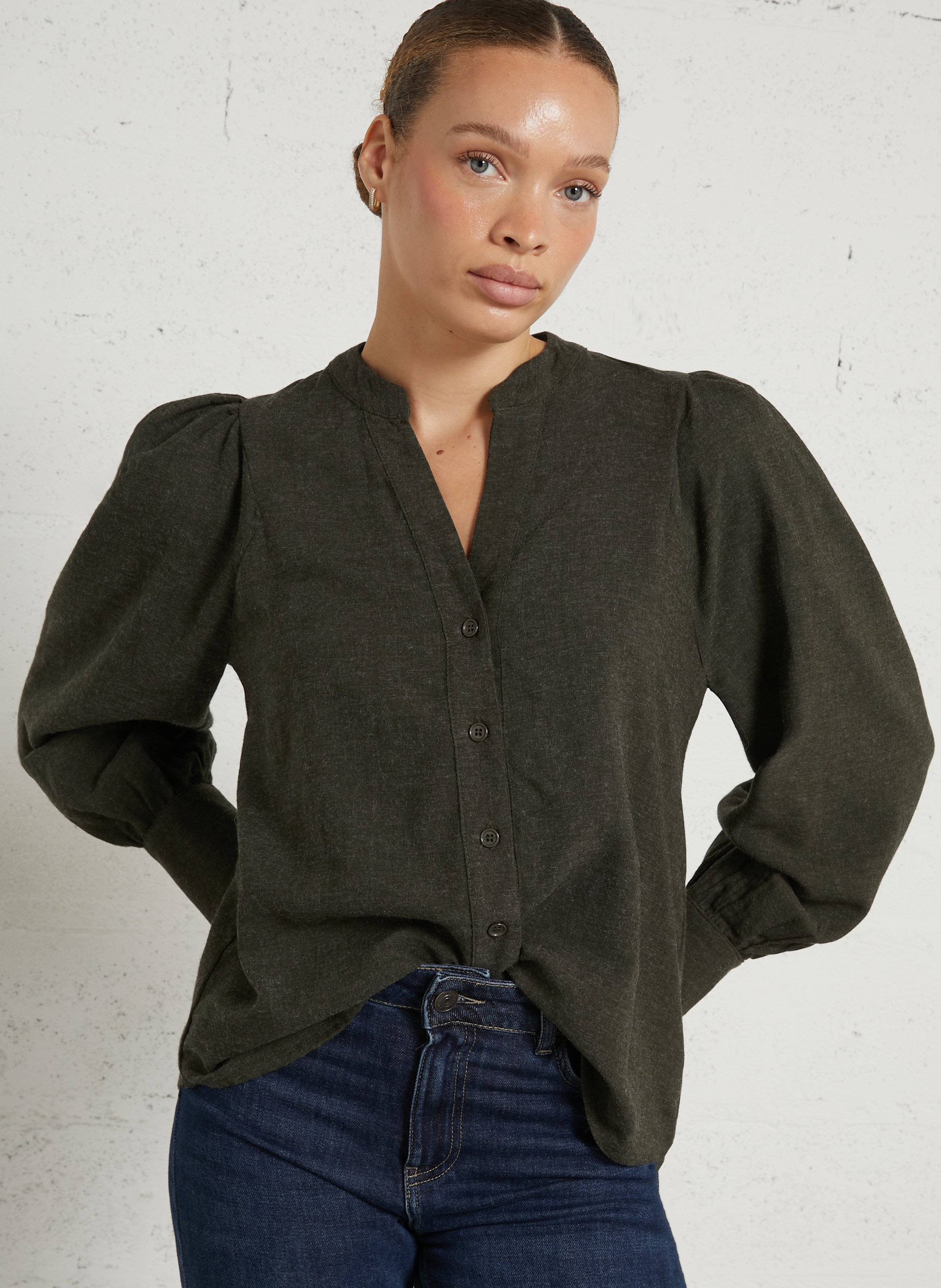 Ruime blouse met V-hals LA FEE MARABOUTEE Groen