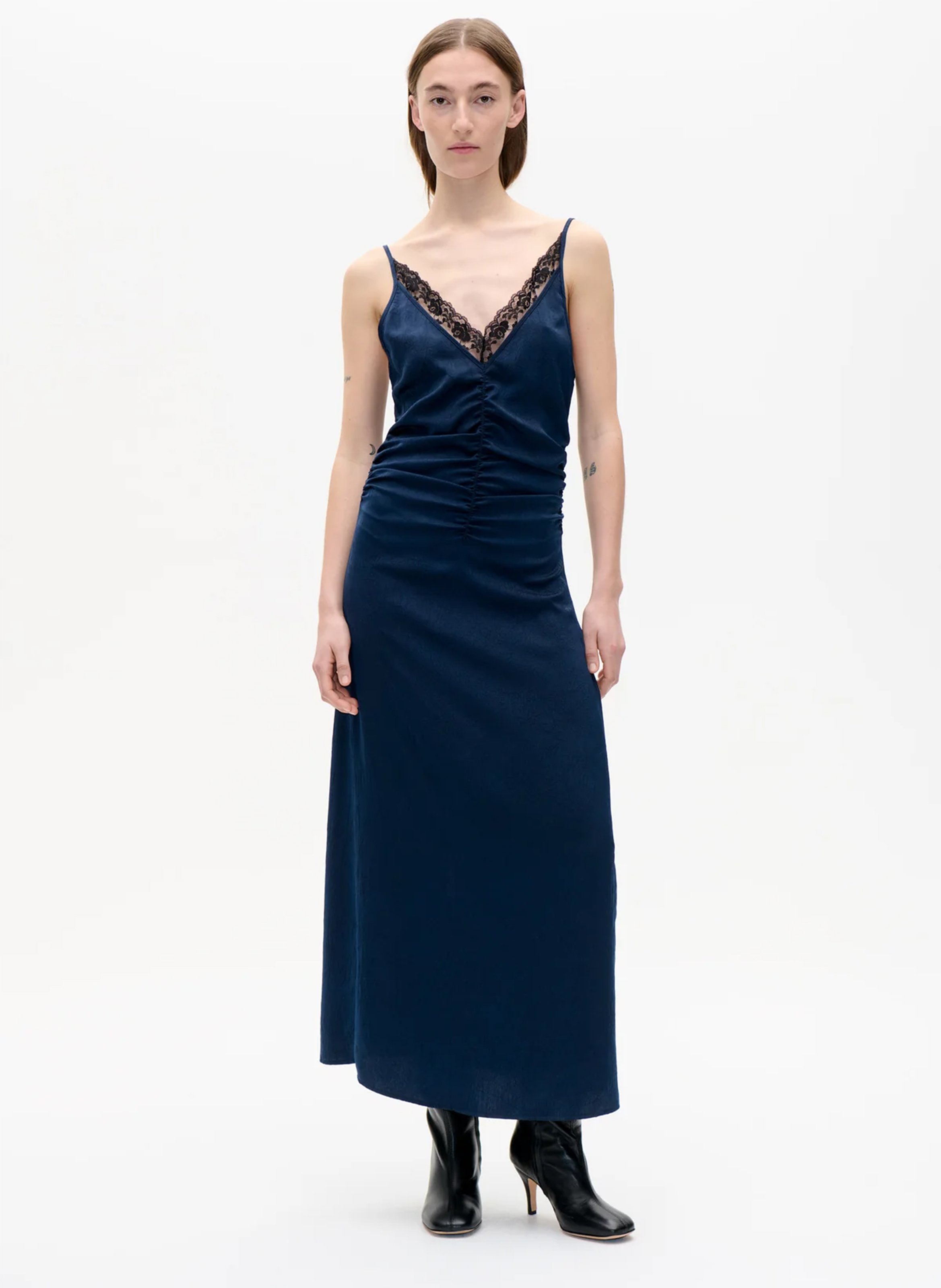 Long satin V-neck dress BAUM UND PFERDGARTEN Blue