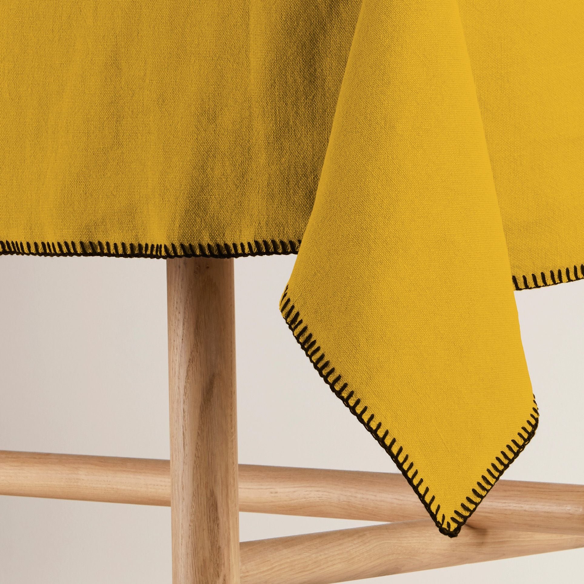NINO - Rectangular linen tablecloth MADURA Yellow