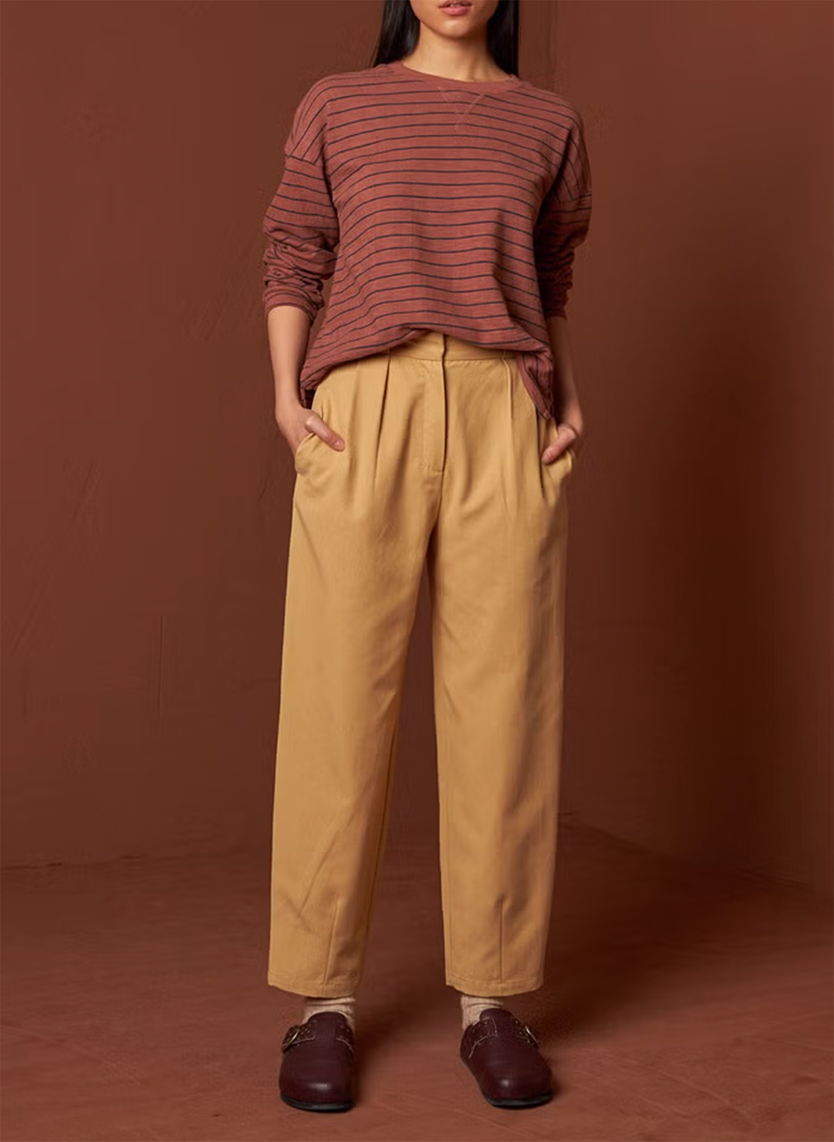 Pull col rond en coton bio  INDI & COLD Marron