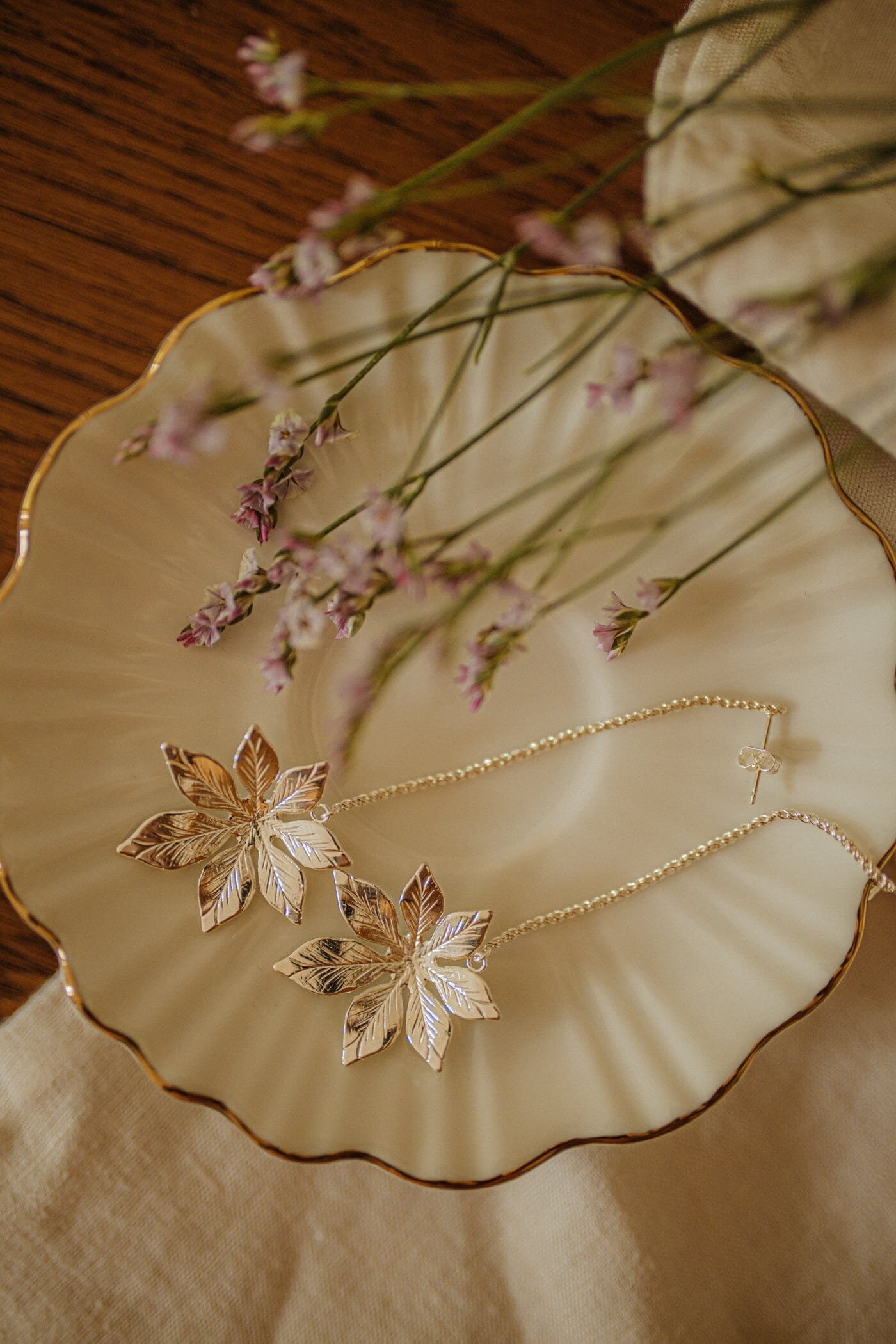 Dangling earrings with gold-plated fine gold flower MONSIEUR SIMONE Silver