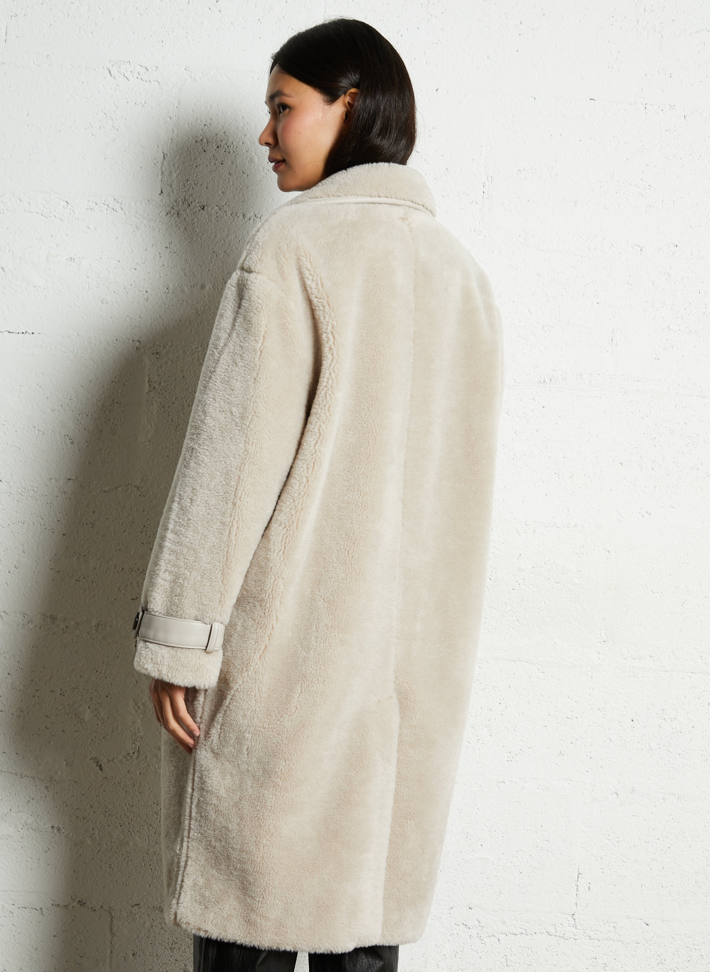 Gerade geschnittene Hose in Leder-Optik THE KORNER Schwarz