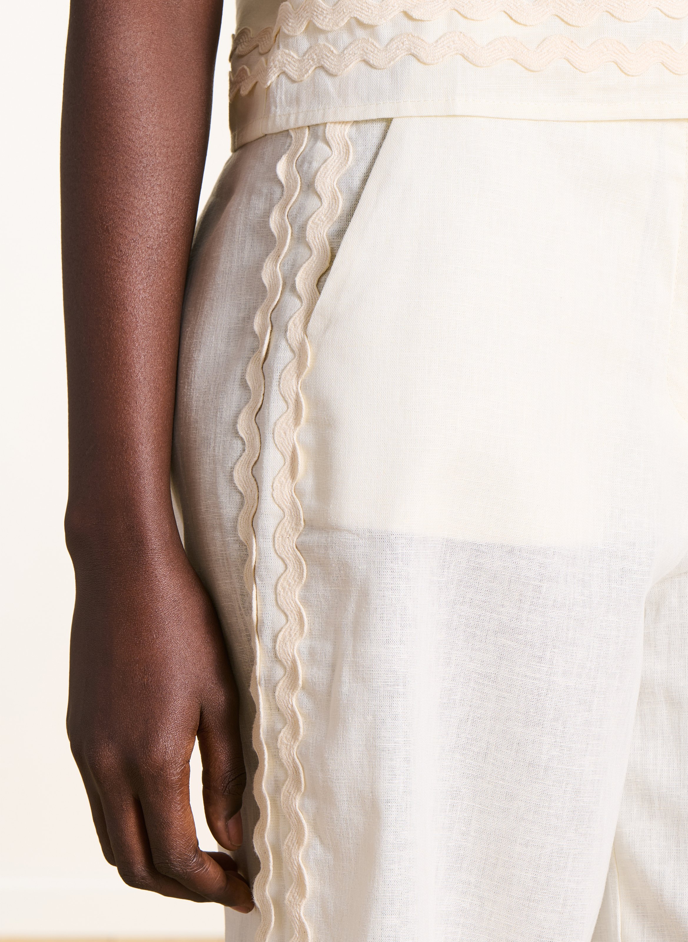 Broek met wijde pijpen van katoen en linnen LA FEE MARABOUTEE Wit