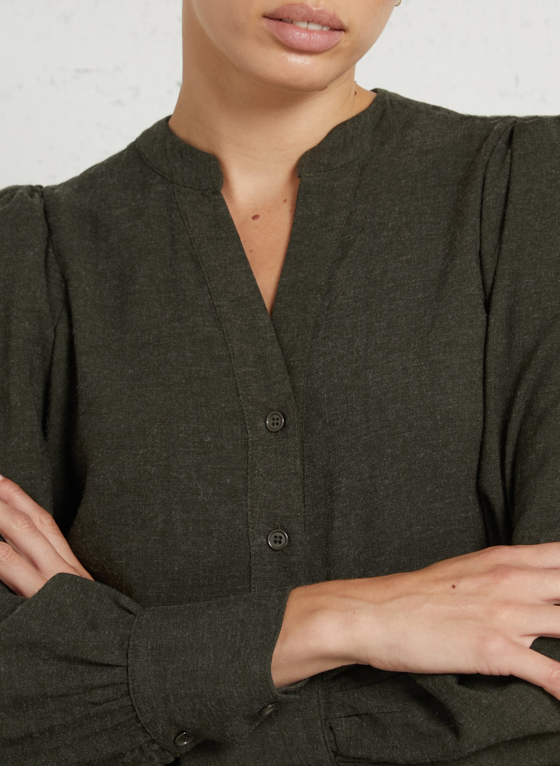 Ruime blouse met V-hals LA FEE MARABOUTEE Groen