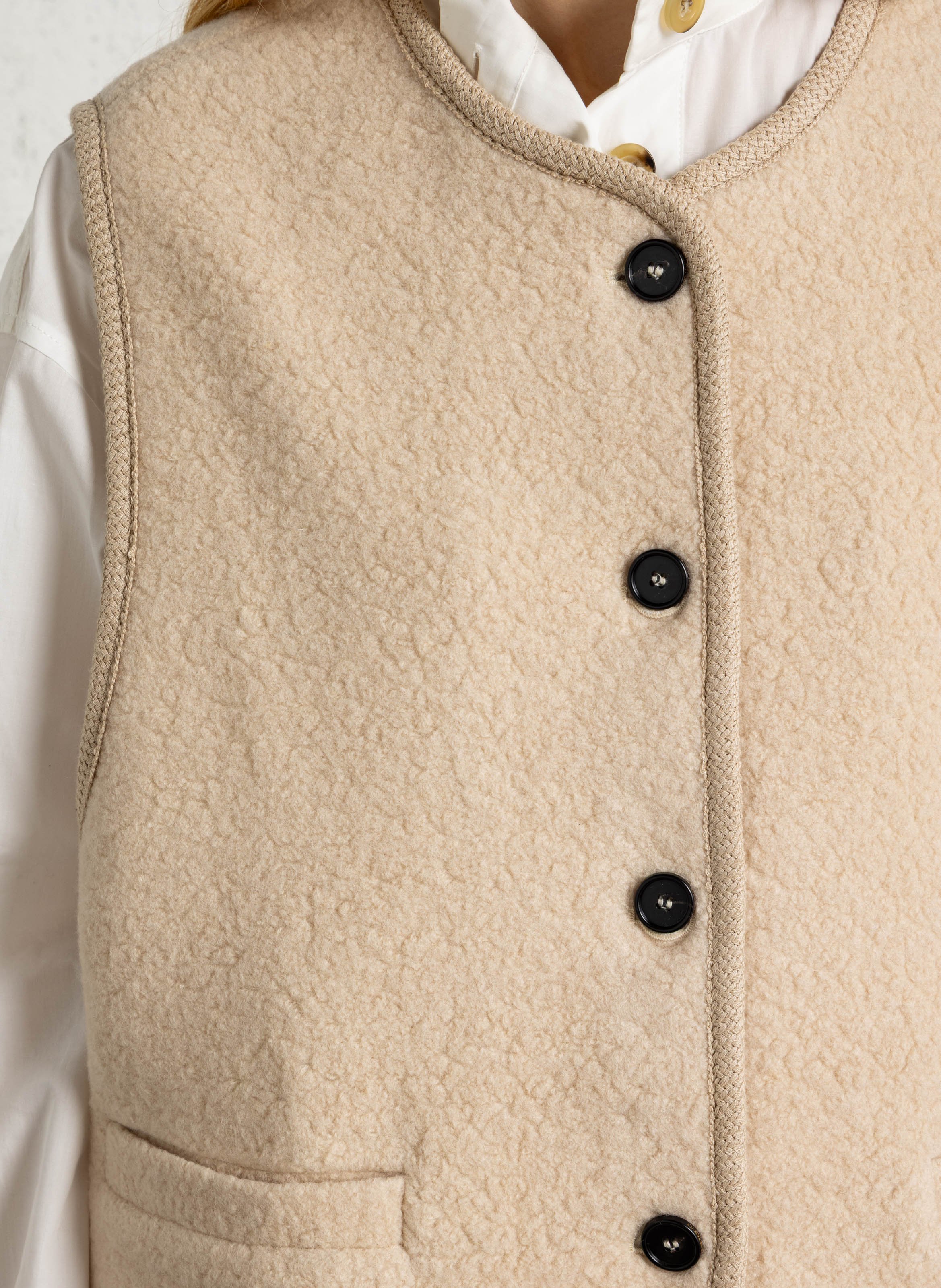 Strickjacke aus Woll-Mix mit Rundhalsausschnitt | Beige RUE DE TOKYO Damen