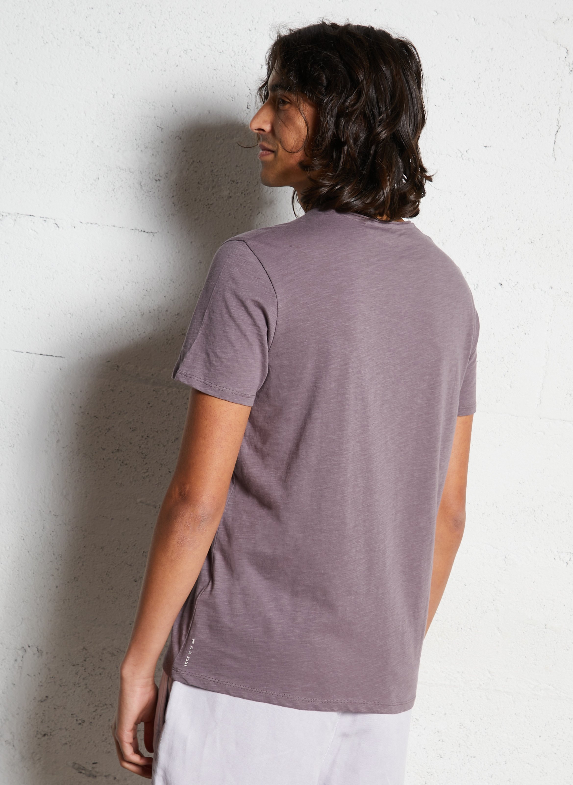 T-shirt dritta in cotone con scollo a V IKKS Viola