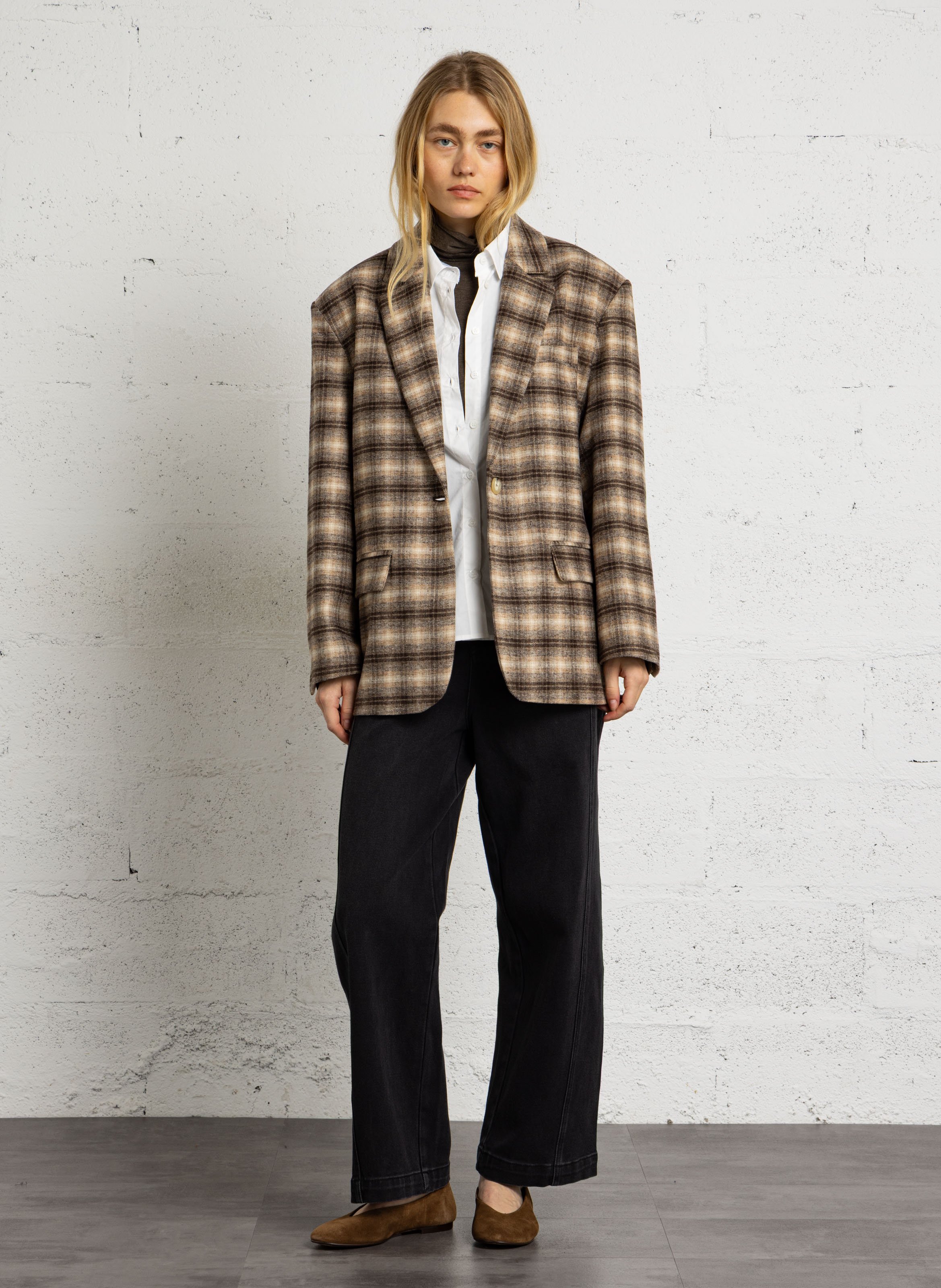 Ruime blazer met ruitjes en revers PLEASE Beige
