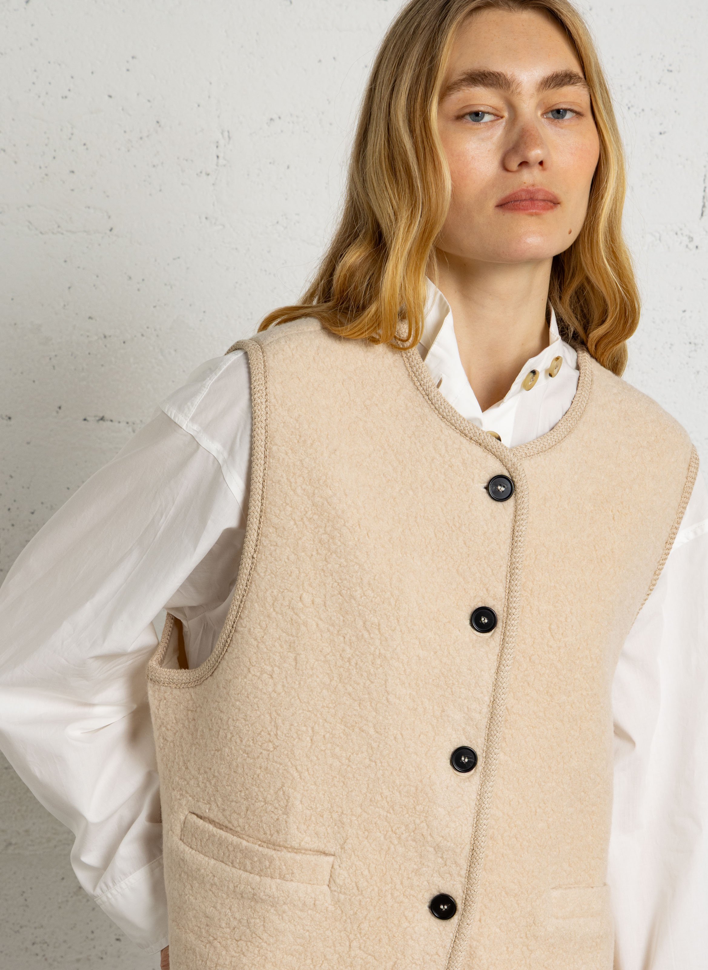 Strickjacke aus Woll-Mix mit Rundhalsausschnitt | Beige RUE DE TOKYO Damen