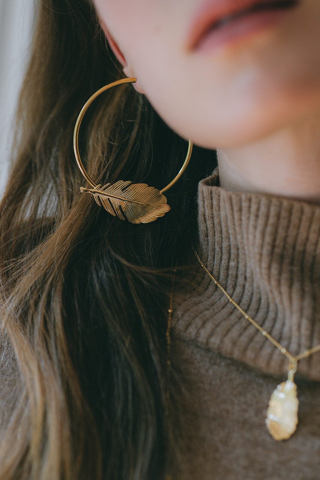 Silver-plated leaf hoop earrings MONSIEUR SIMONE Golden