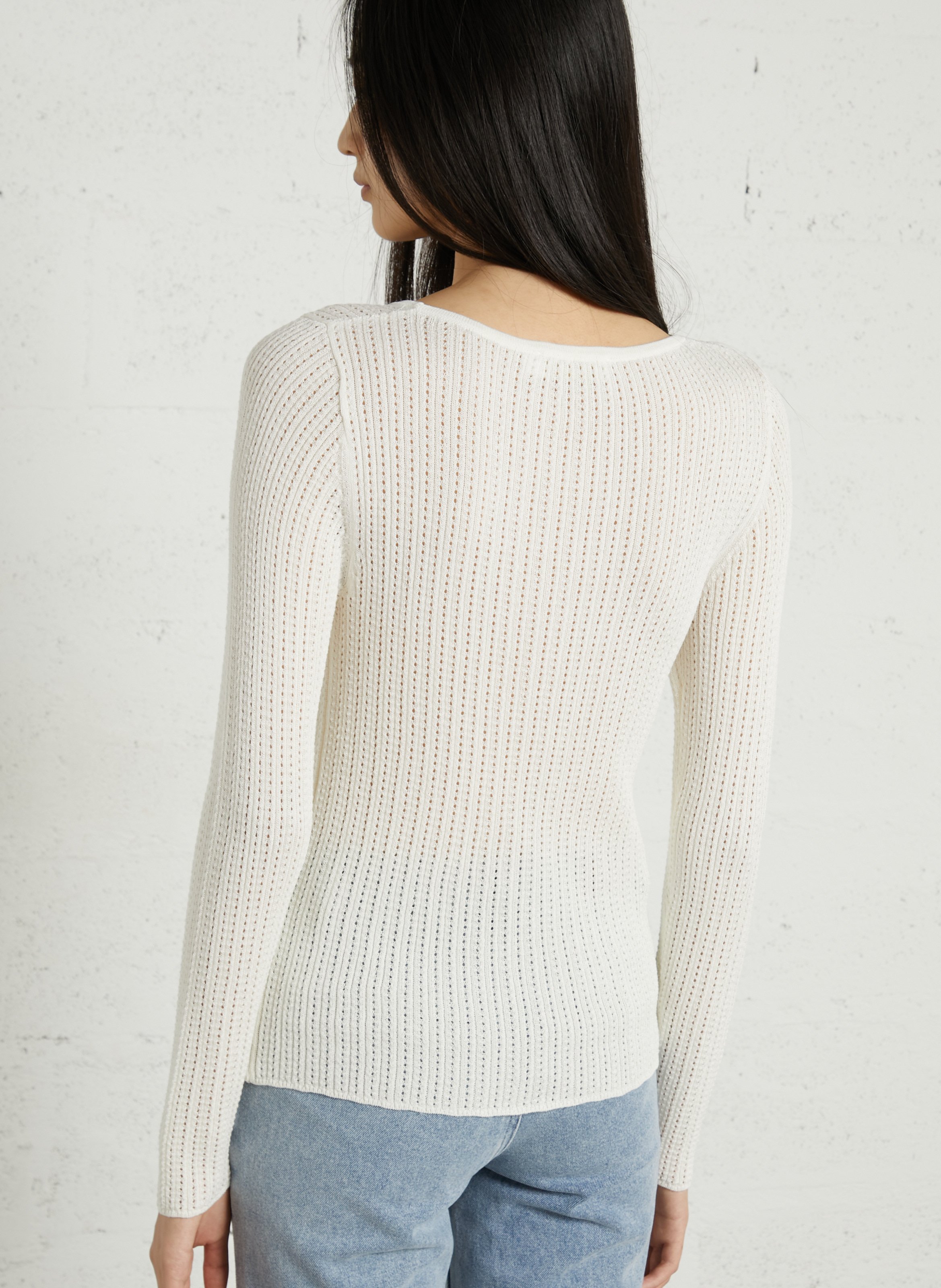 Pull moulant col rond  LA PETITE ETOILE Beige