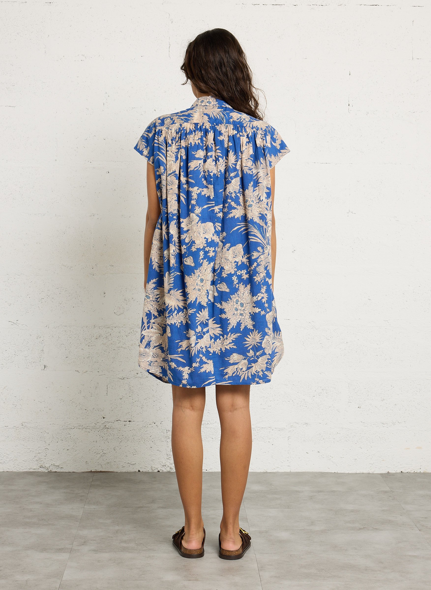 Geblümtes Kurzkleid aus Baumwolle FEEKA Blau