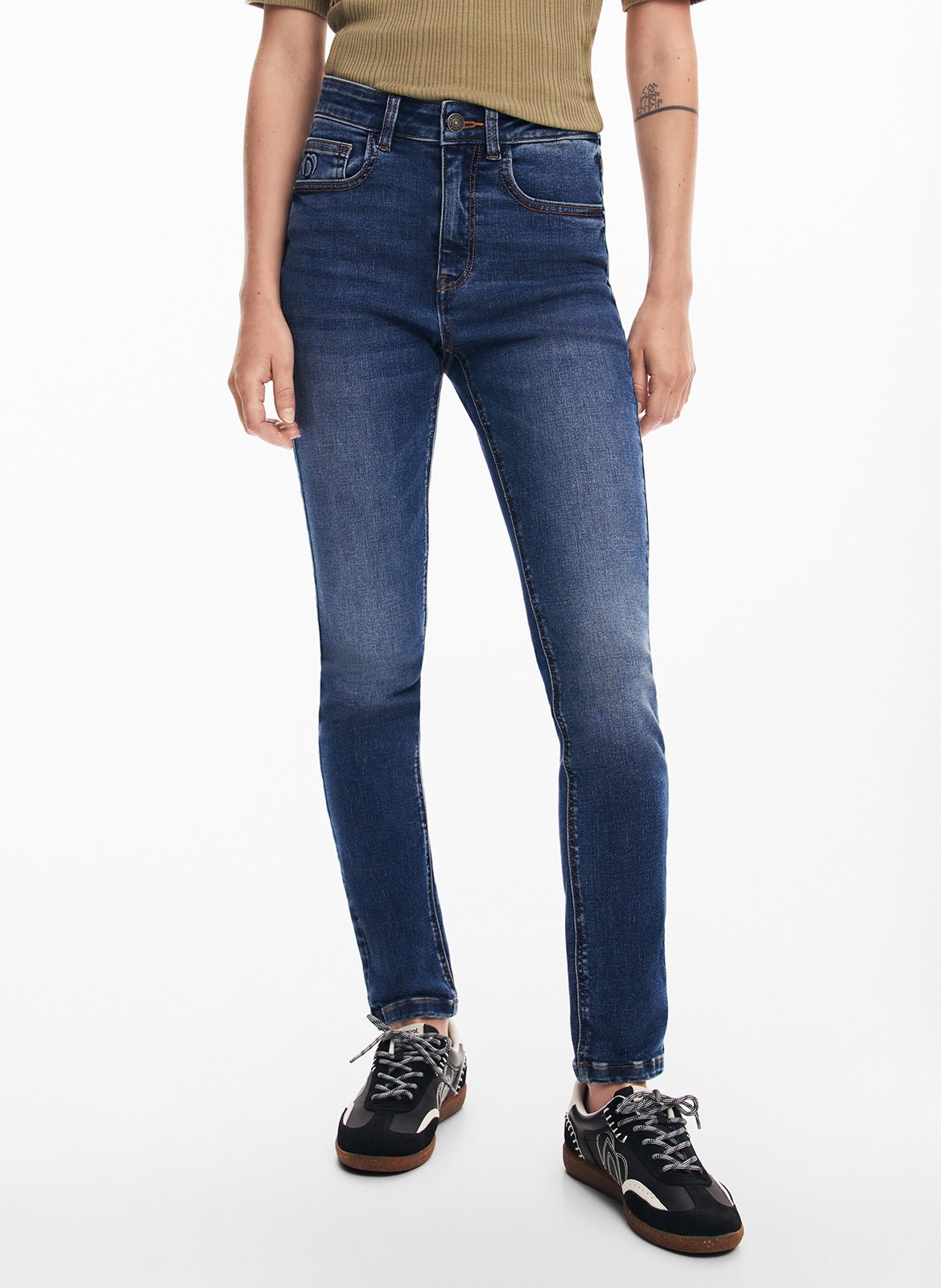 NETVANS - Cric A Manovella 1,5 Tonnellate - Accessori Auto In Vendita A Modena