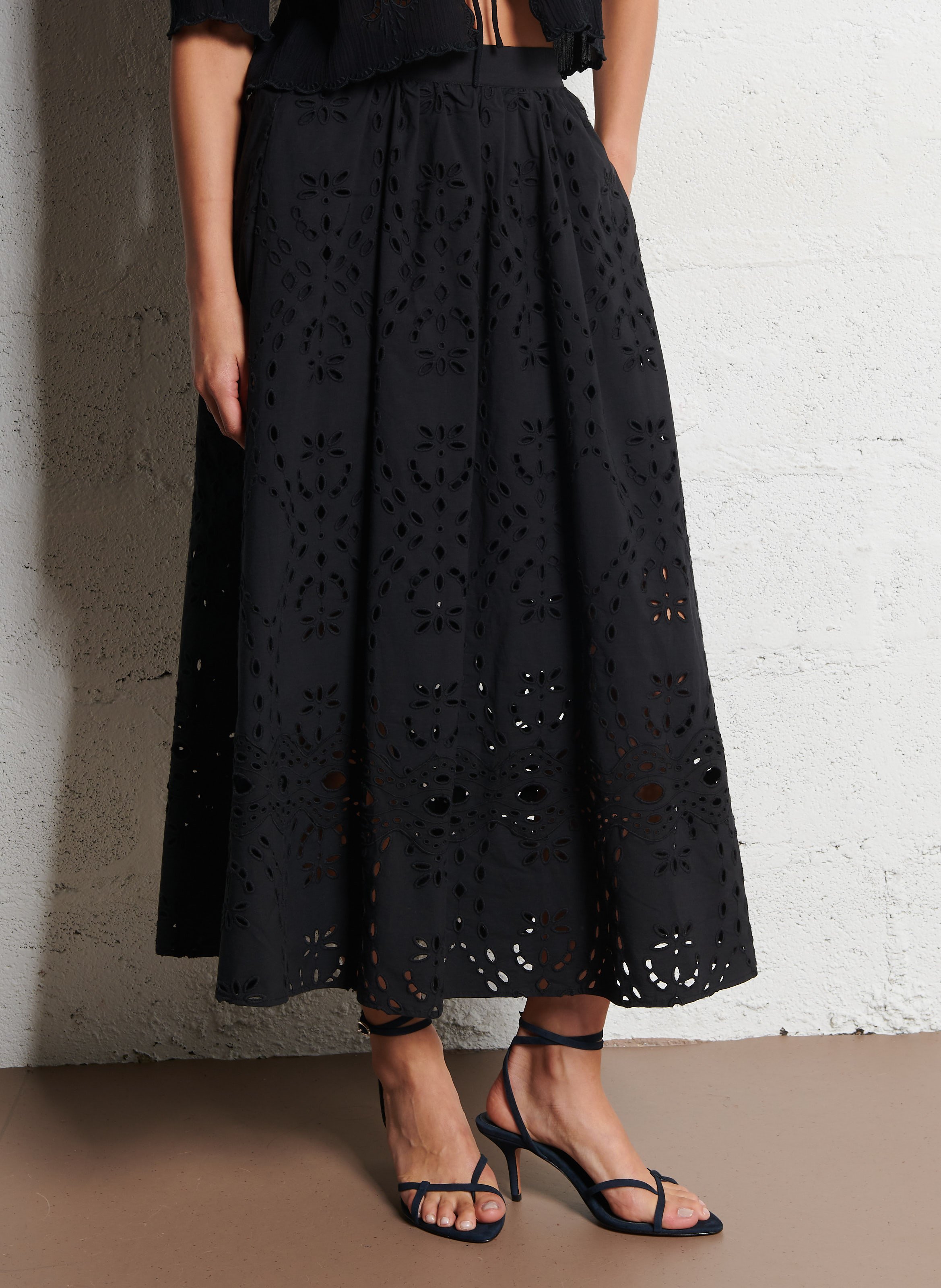 Jupe midi en coton brodé BA&SH