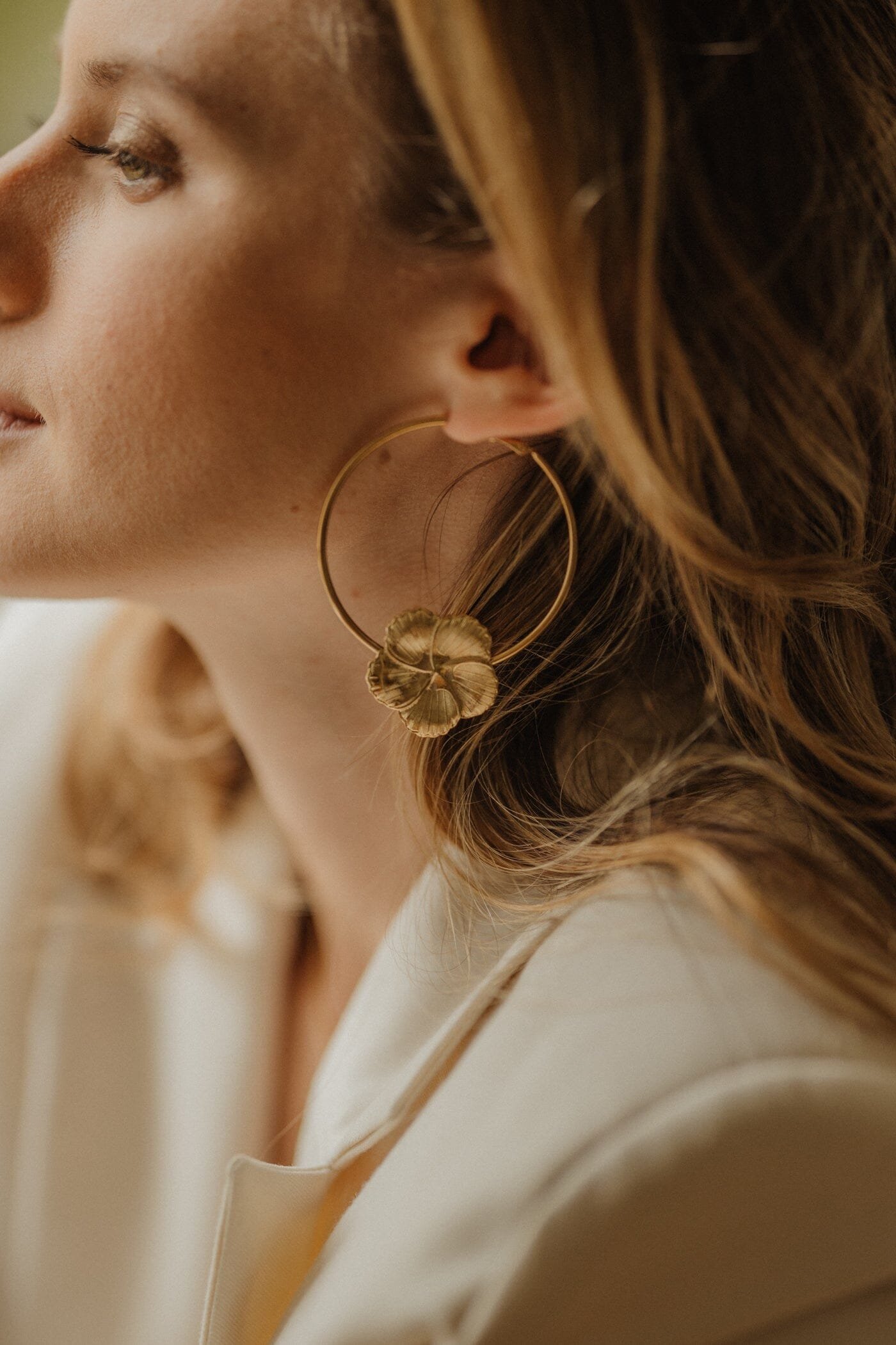 AGLAÉ - Silver-plated flower hoop earrings MONSIEUR SIMONE Silver