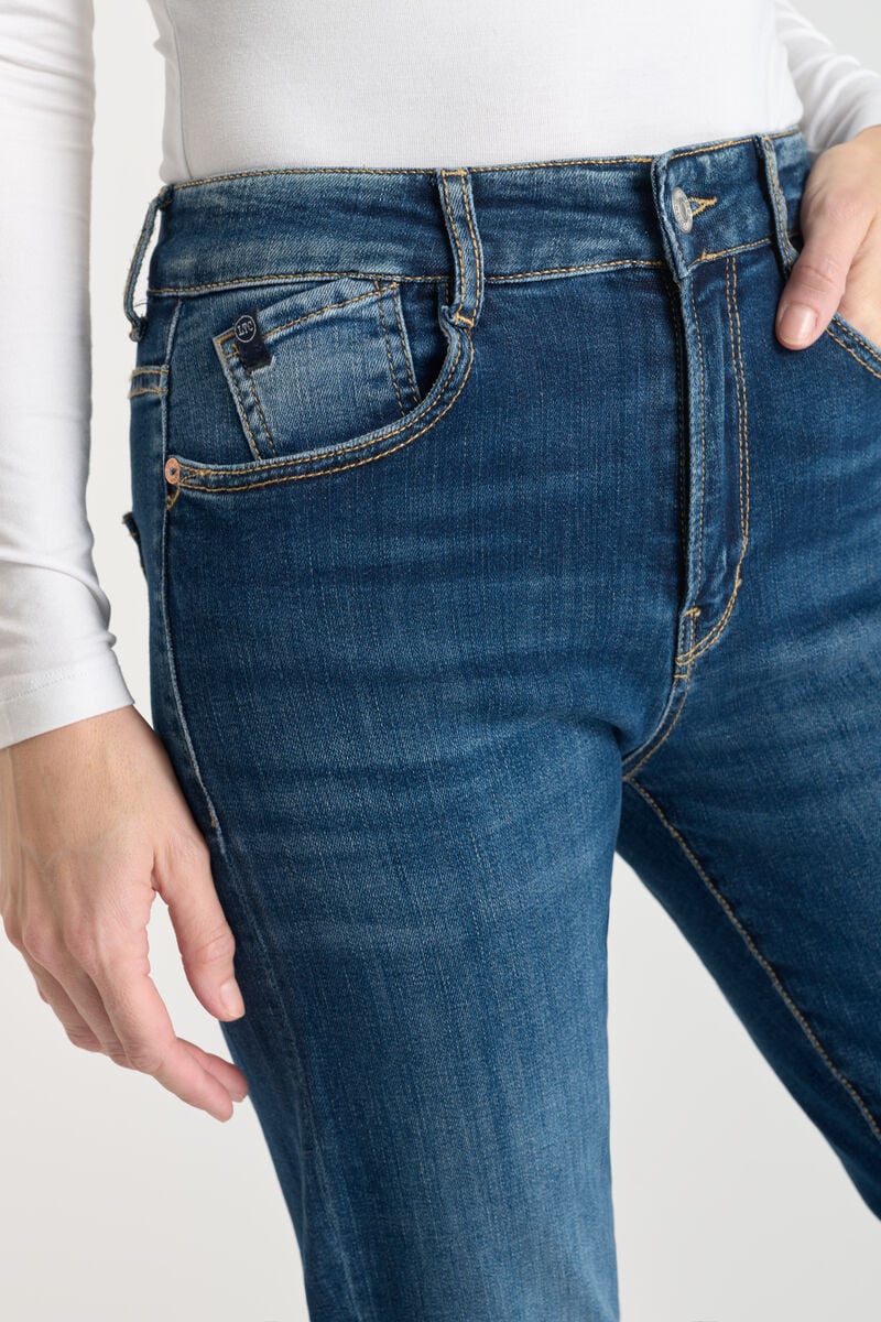 Straight leg jeans, length 34 LE TEMPS DES CERISES Blue