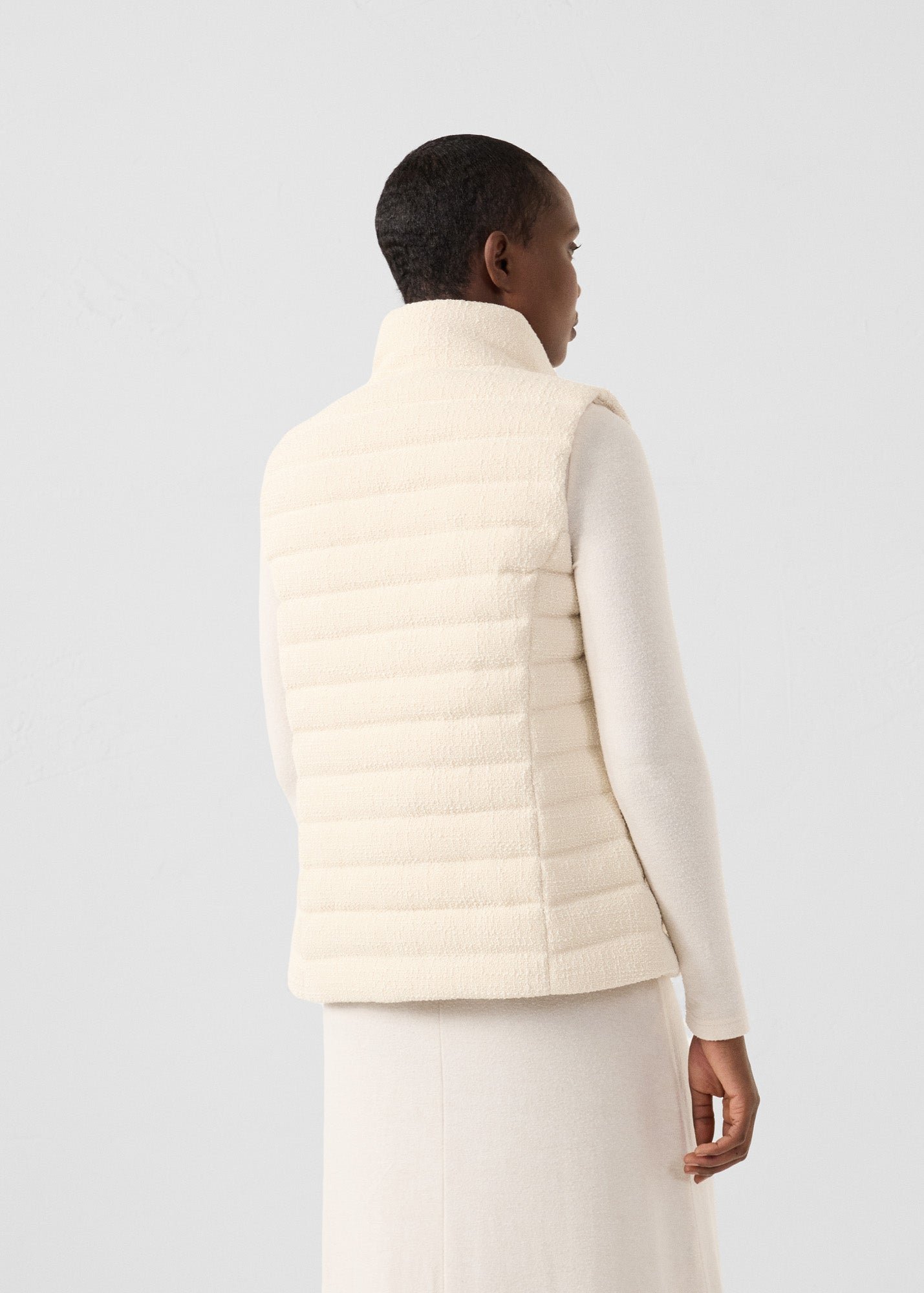 Salla sleeveless puffer jacket JOTT White