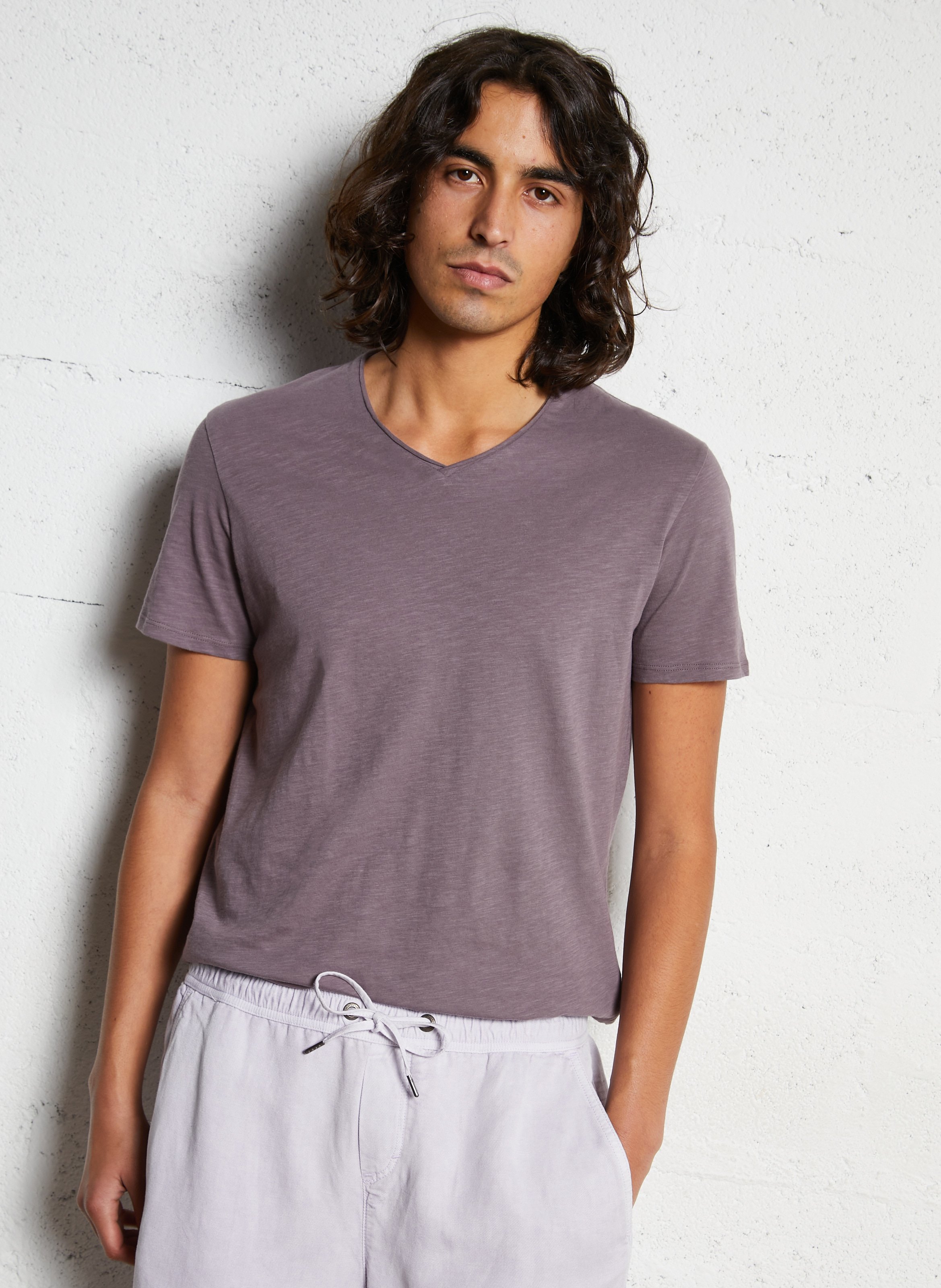 T-shirt dritta in cotone con scollo a V IKKS Viola