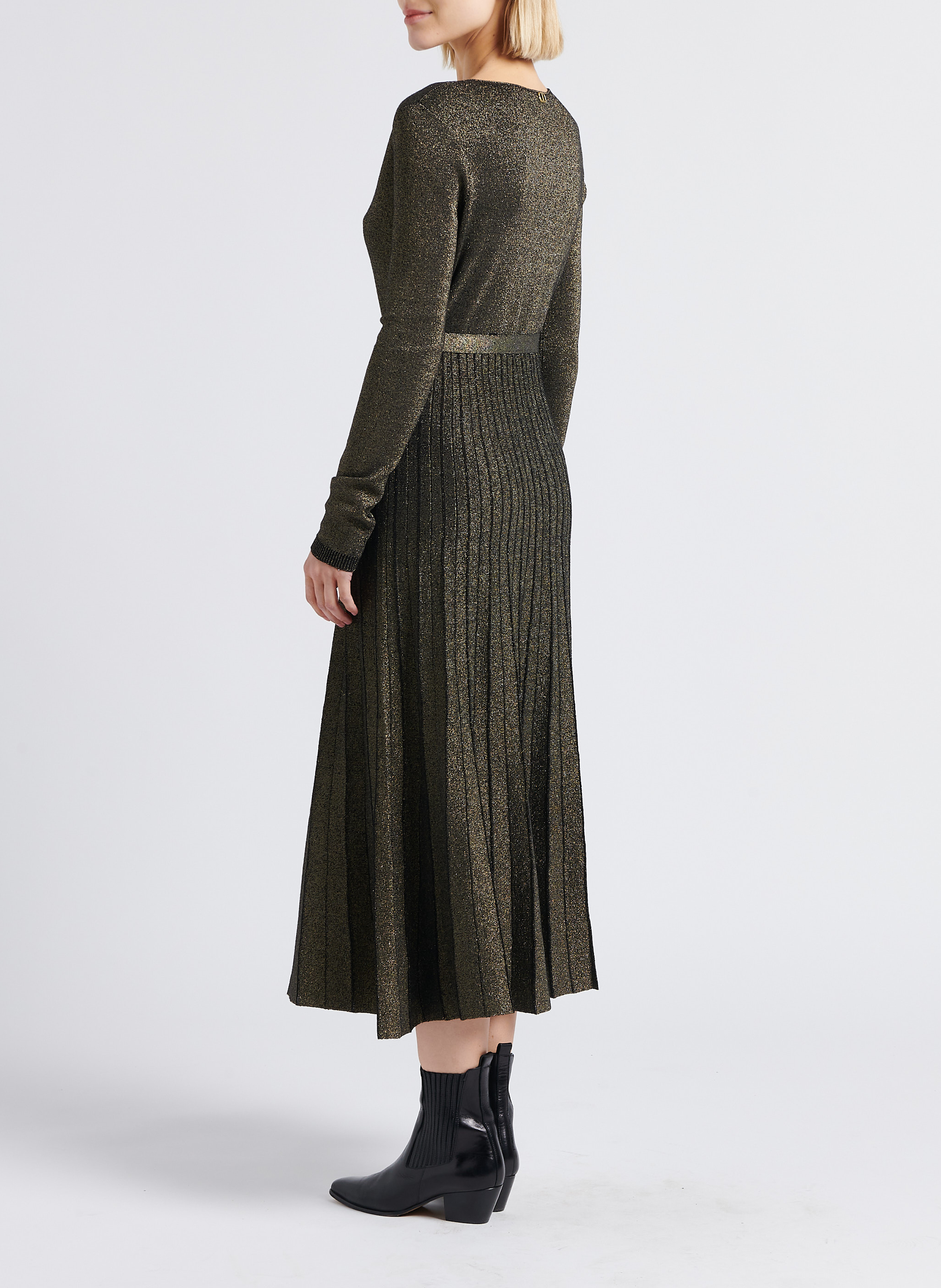 Fitted dress with V-neck TWINSET Black